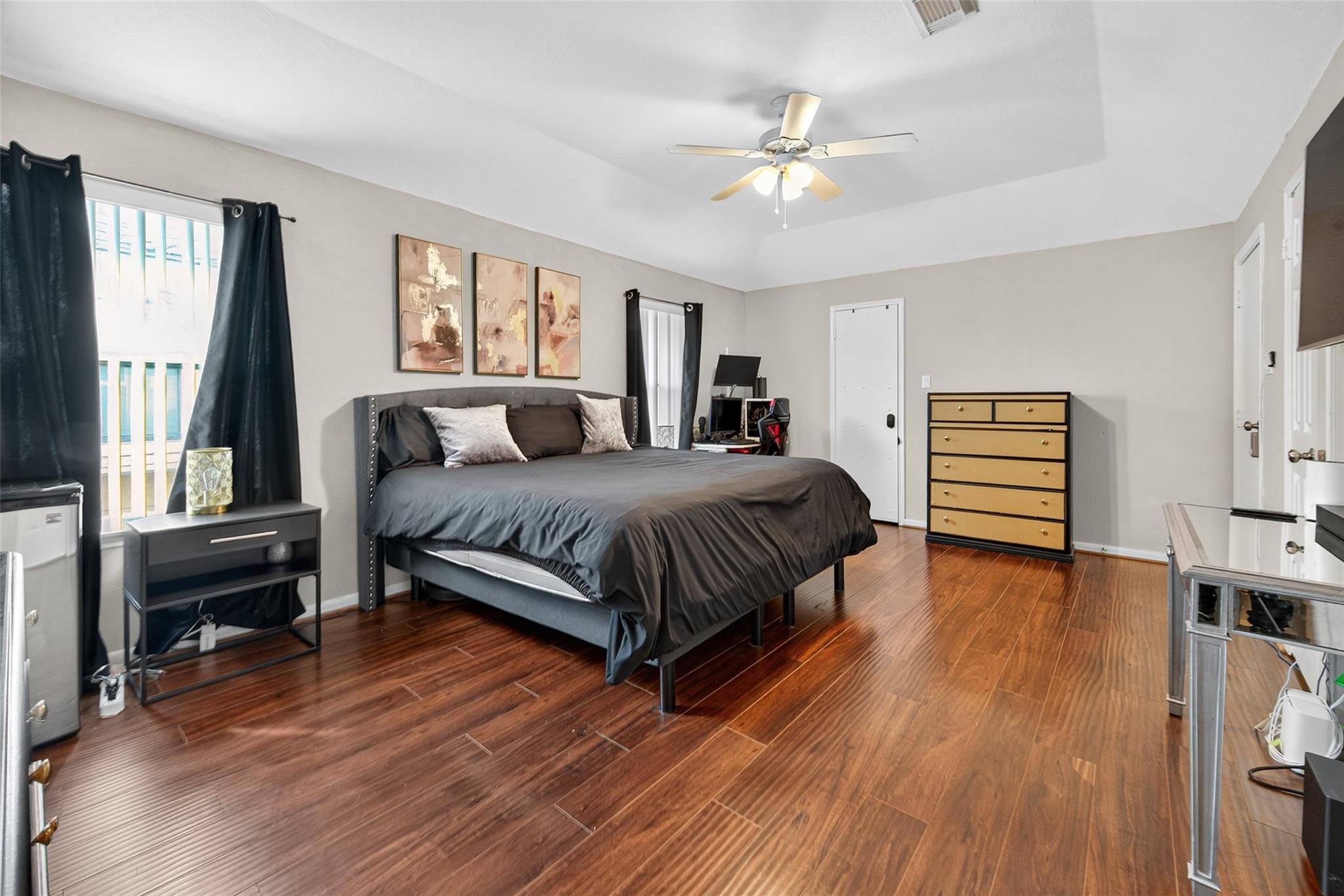 14310 N Towerglen Loop