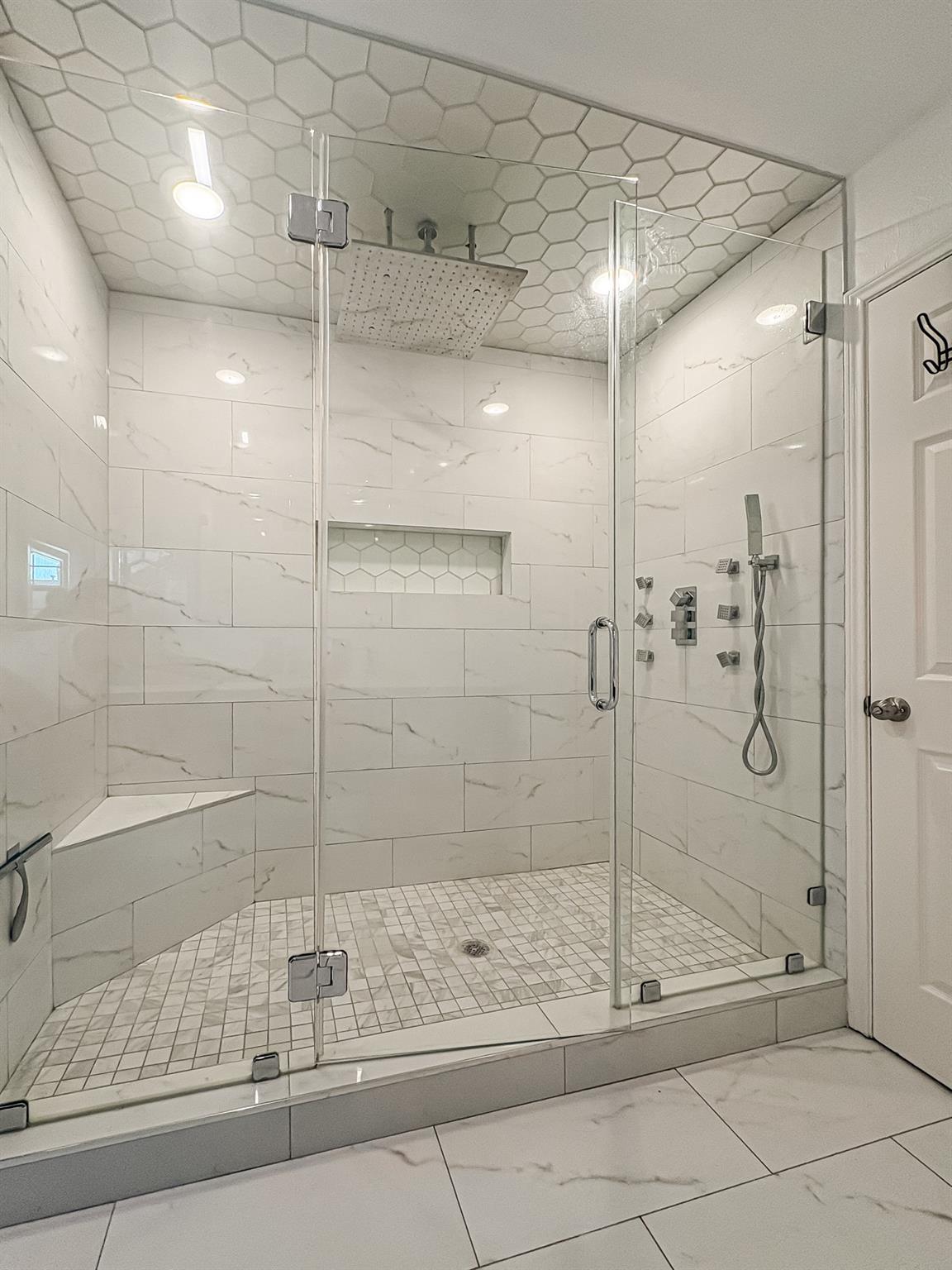 14310 N Towerglen Loop