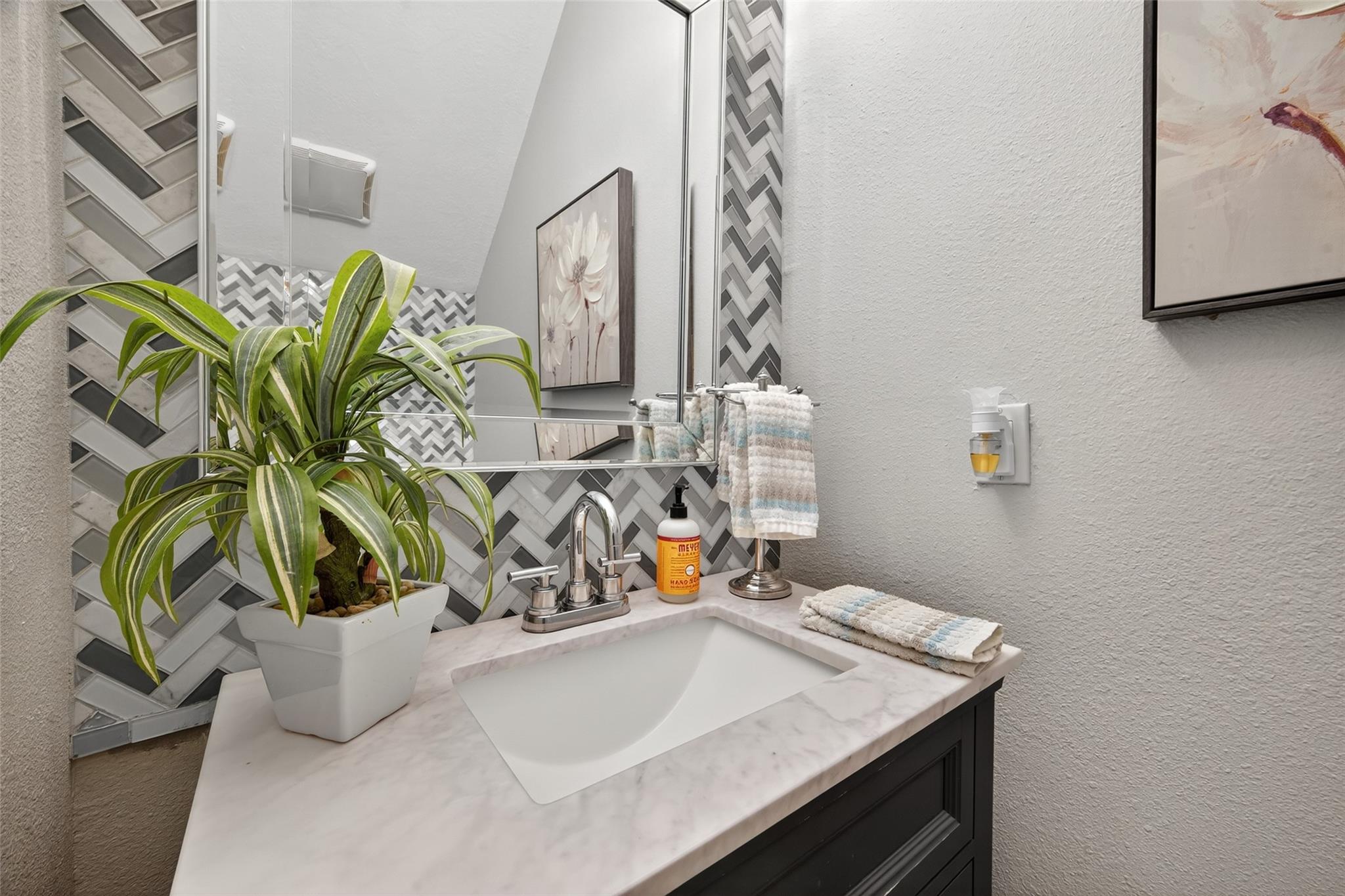 14310 N Towerglen Loop