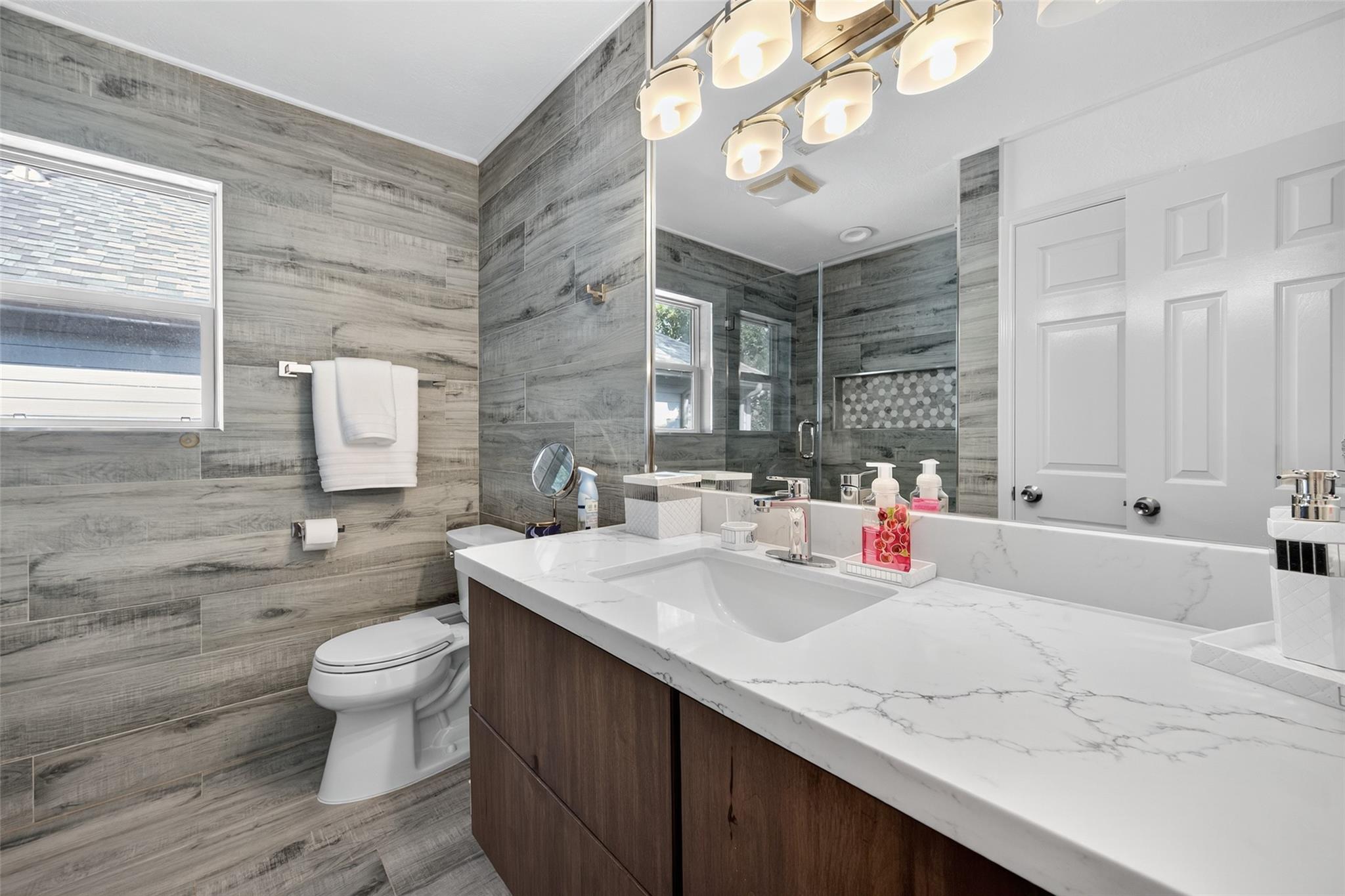 14310 N Towerglen Loop