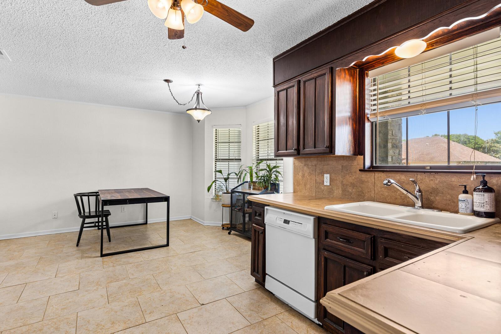 1706 Lynx CIR