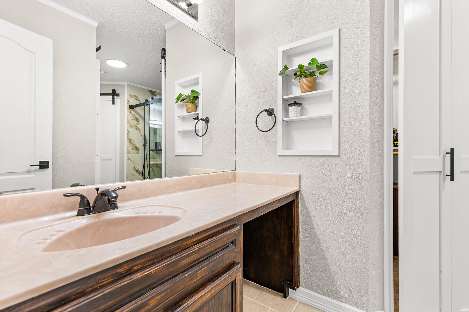 1706 Lynx CIR