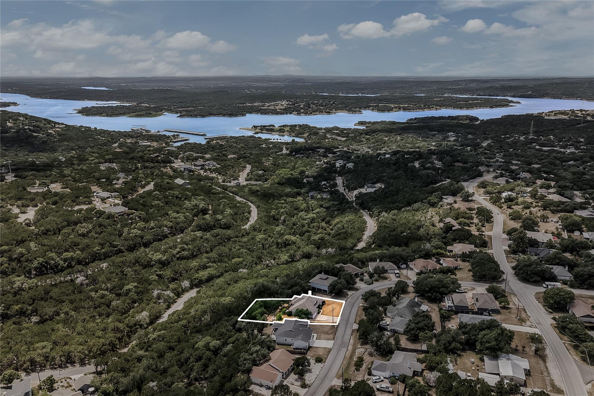 7312 White Oak DR