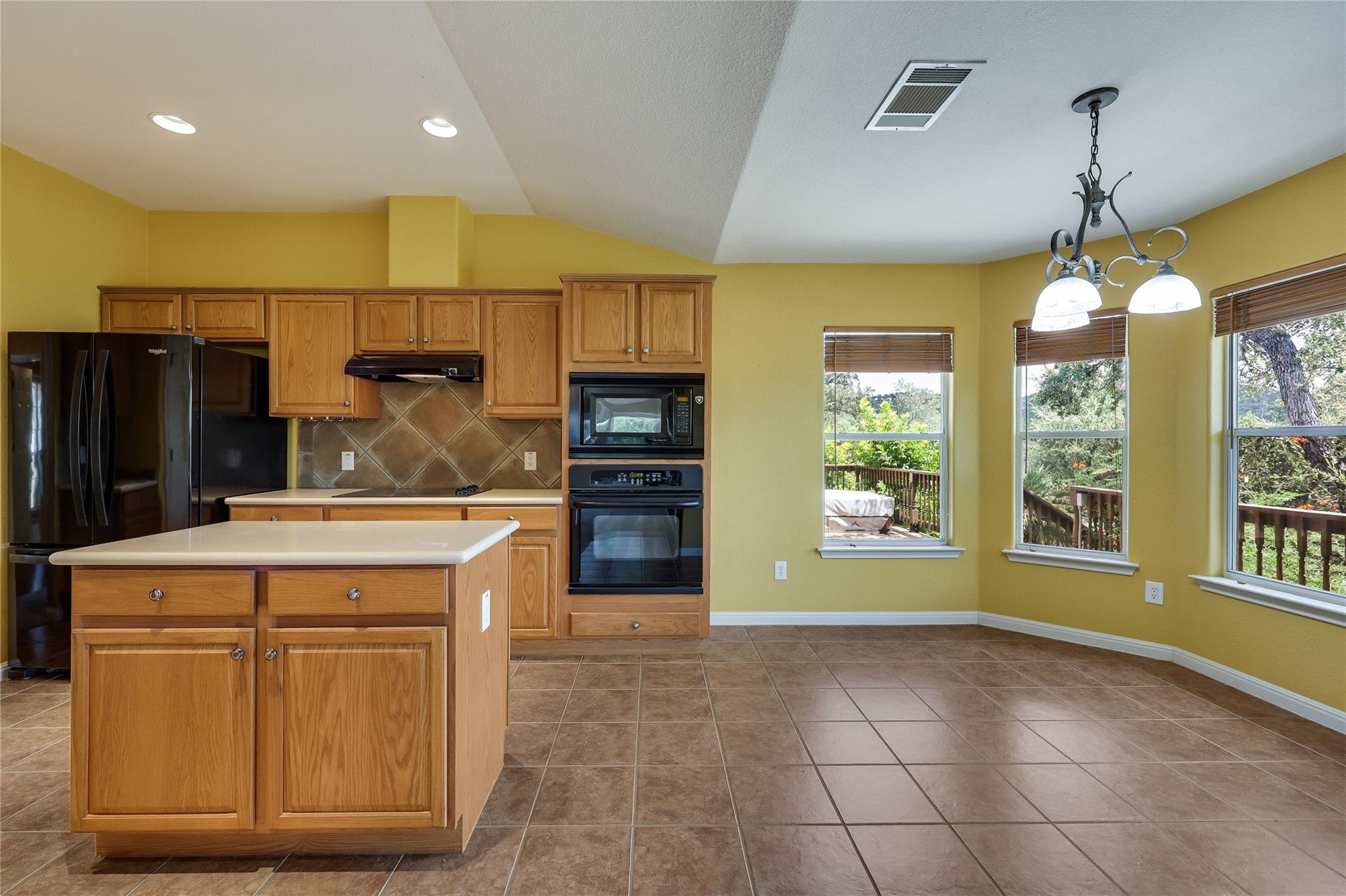 7312 White Oak DR