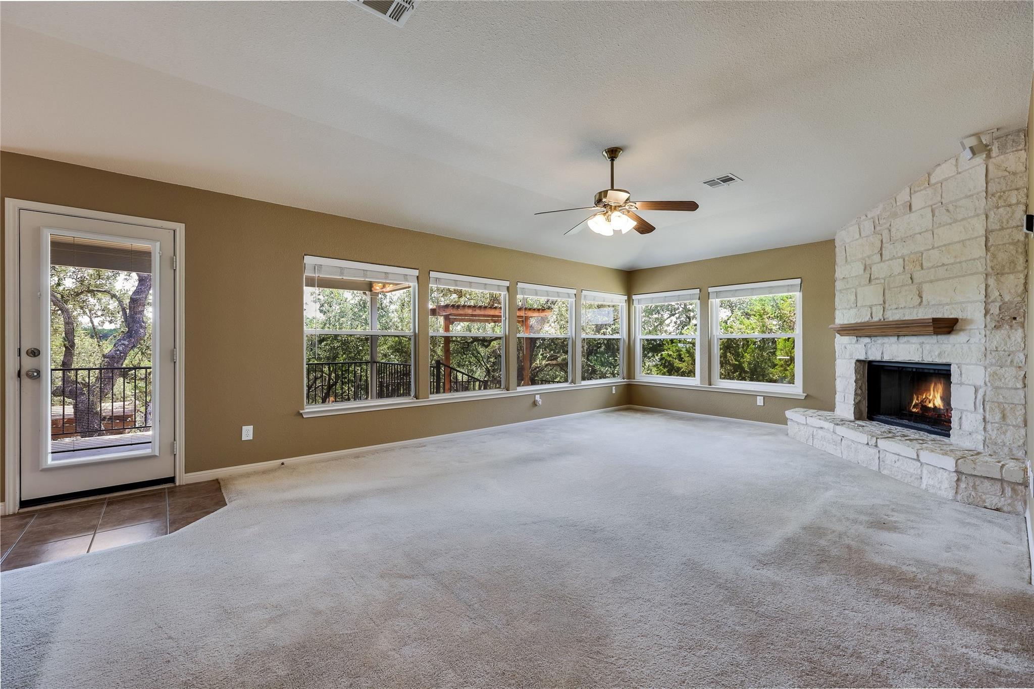 7312 White Oak DR