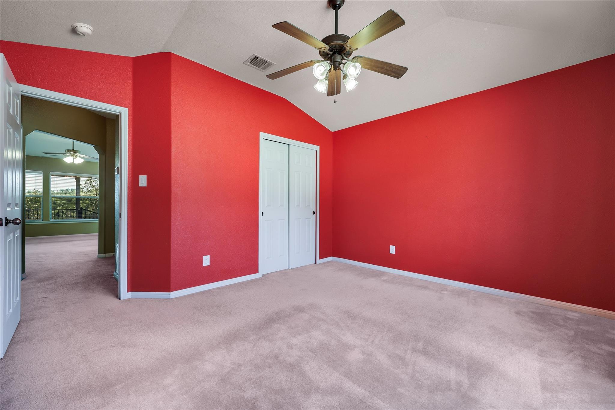 7312 White Oak DR
