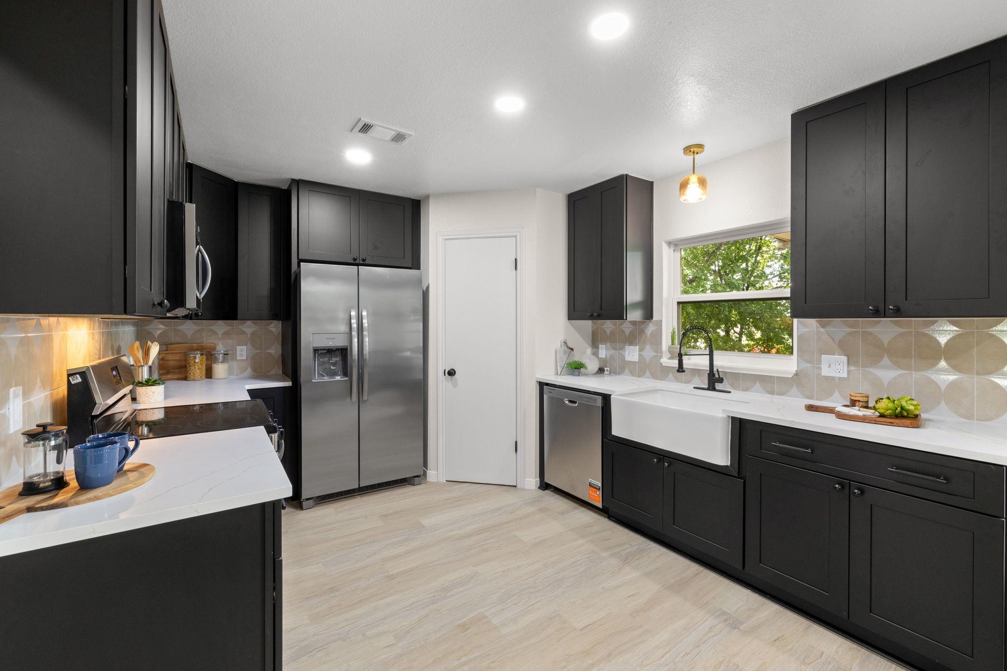 909 Rocking Spur CV