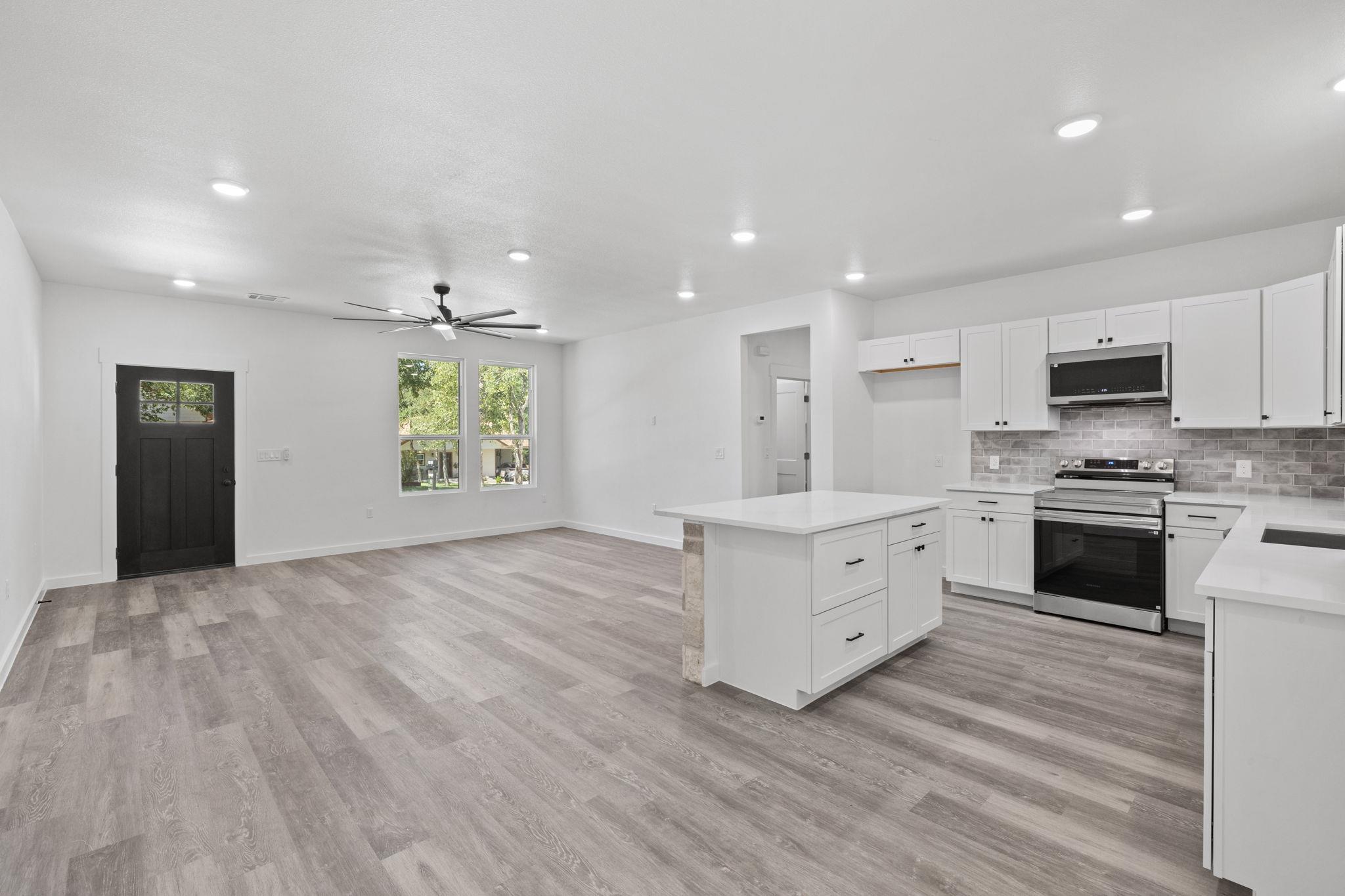 165 Nuuanu LN