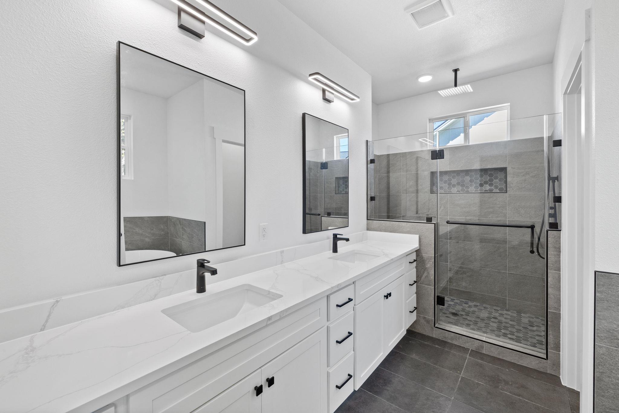 165 Nuuanu LN