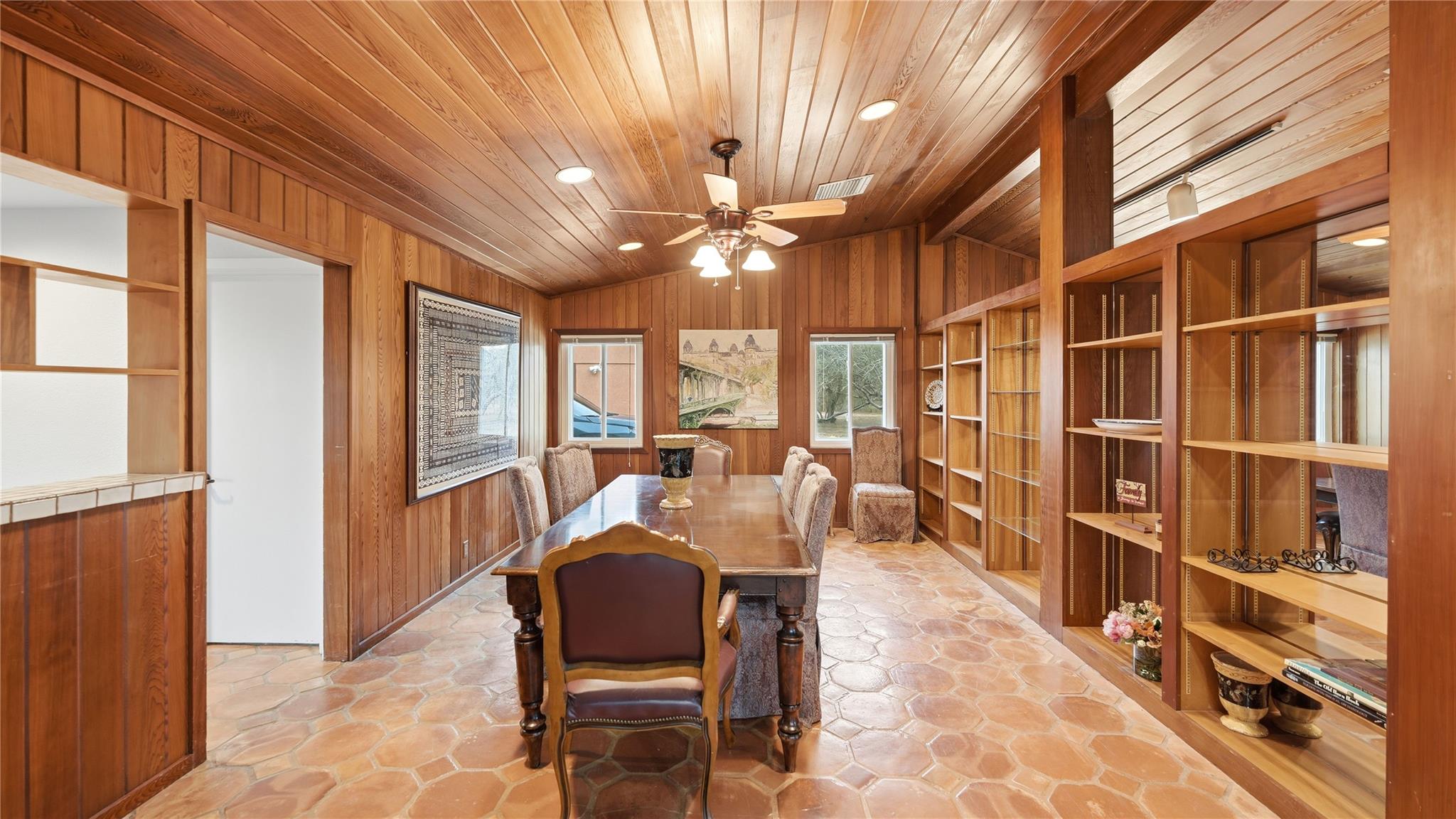 1211 Leissner School RD