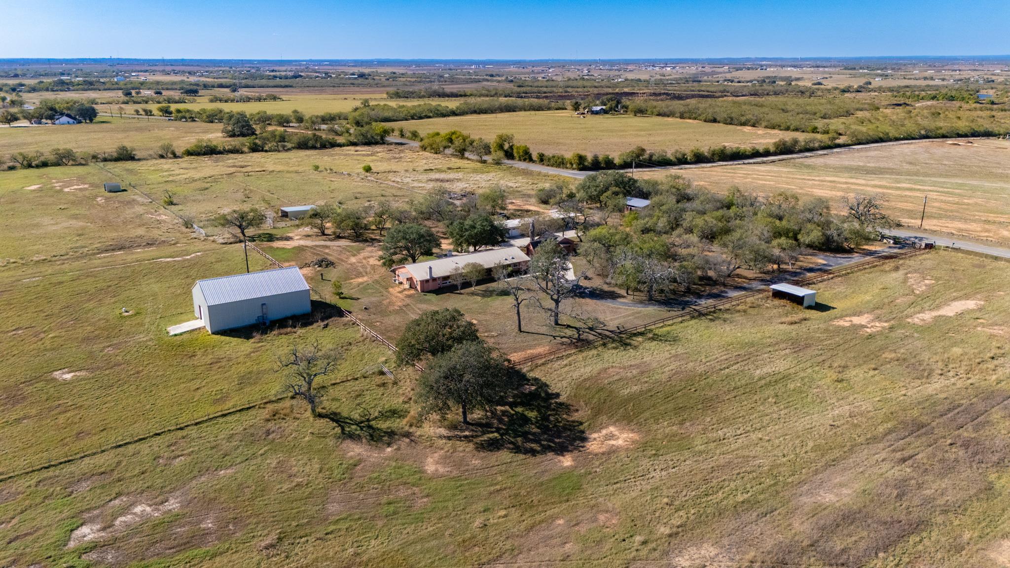 1211 Leissner School RD