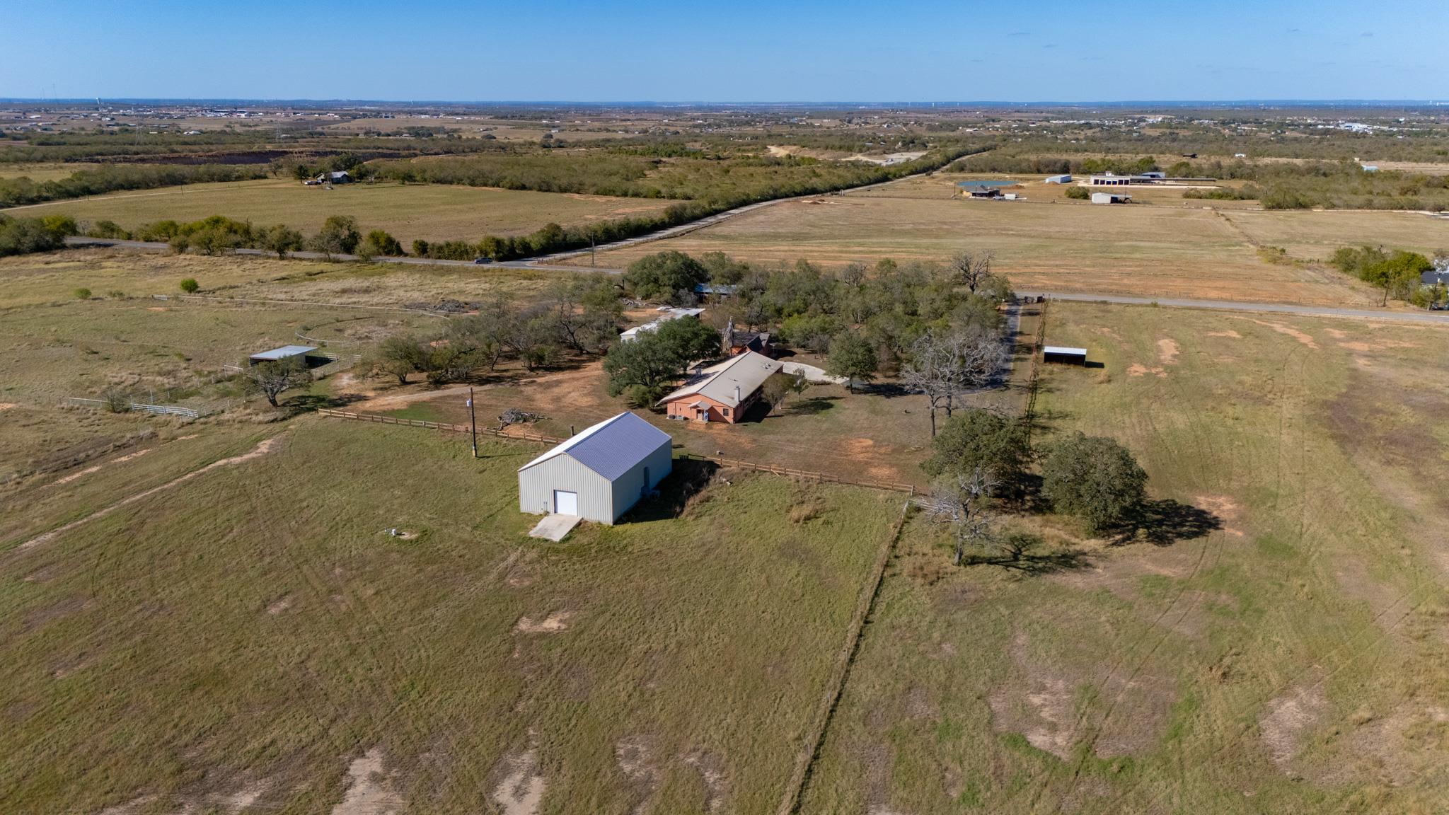 1211 Leissner School RD