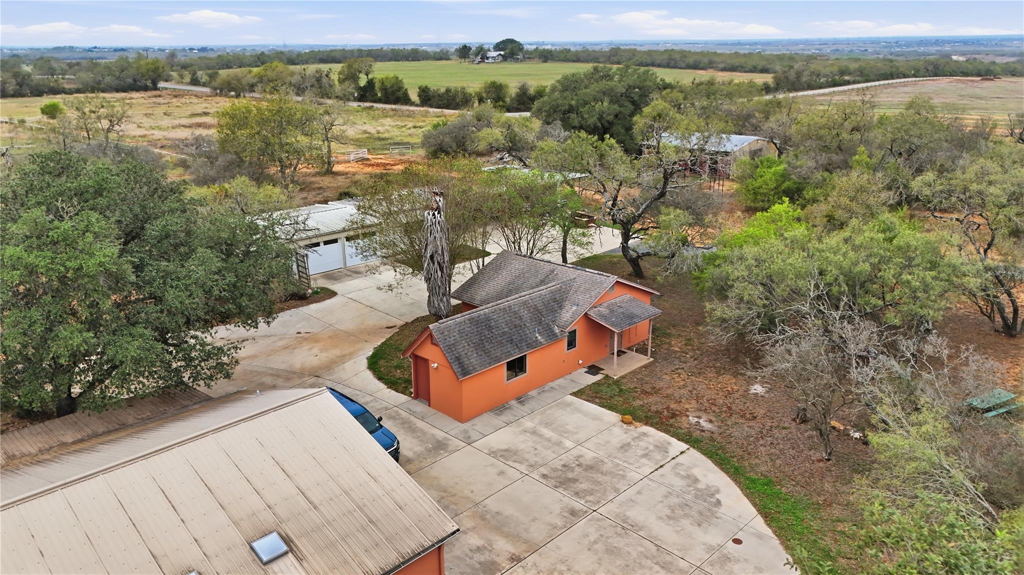 1211 Leissner School RD