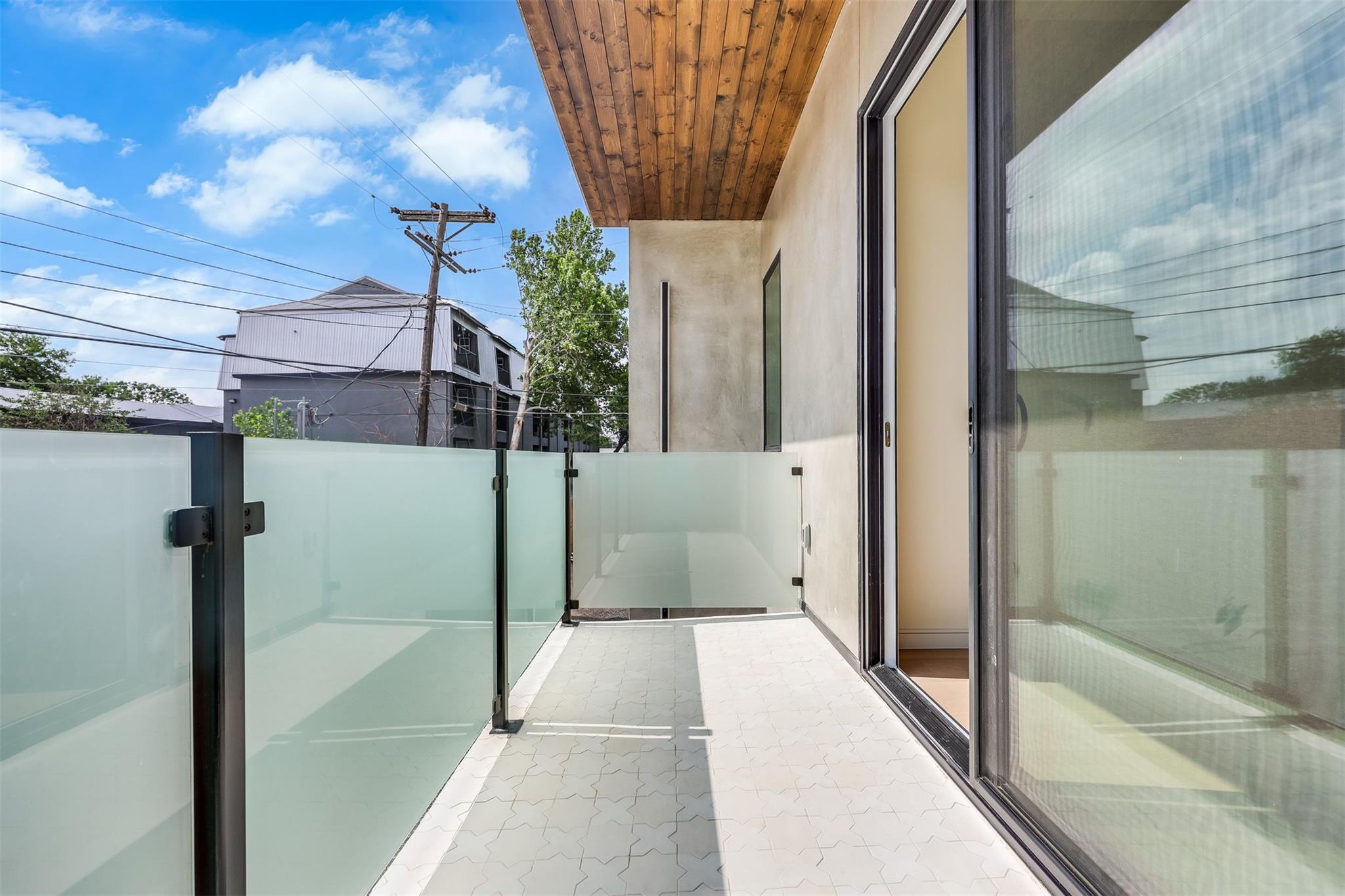 107 W Johanna ST # C