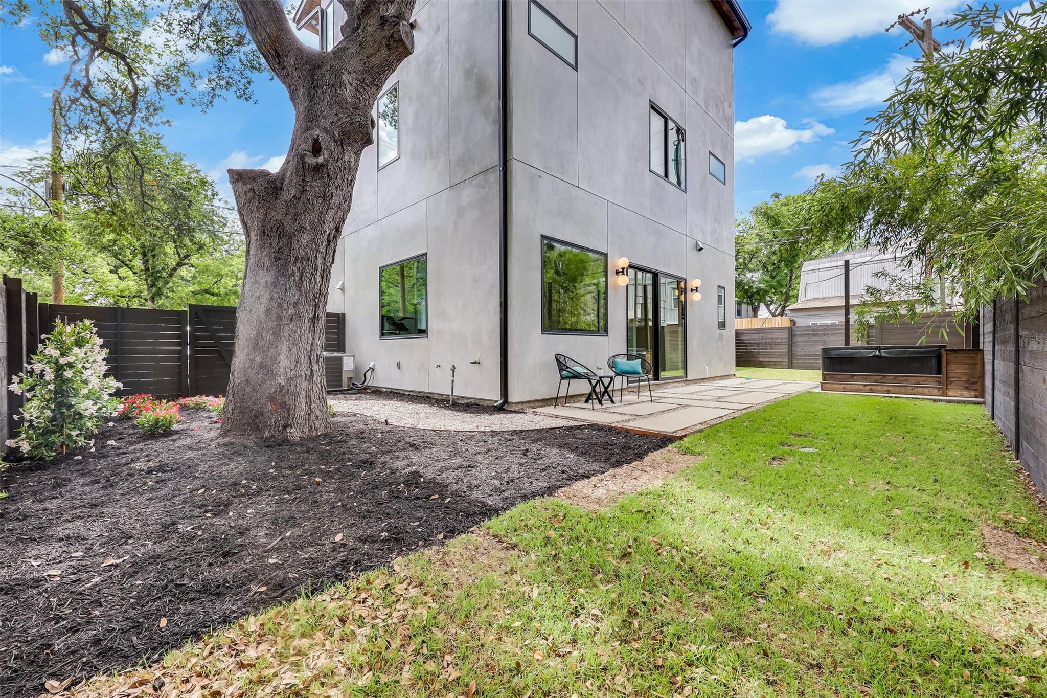 107 W Johanna ST # C