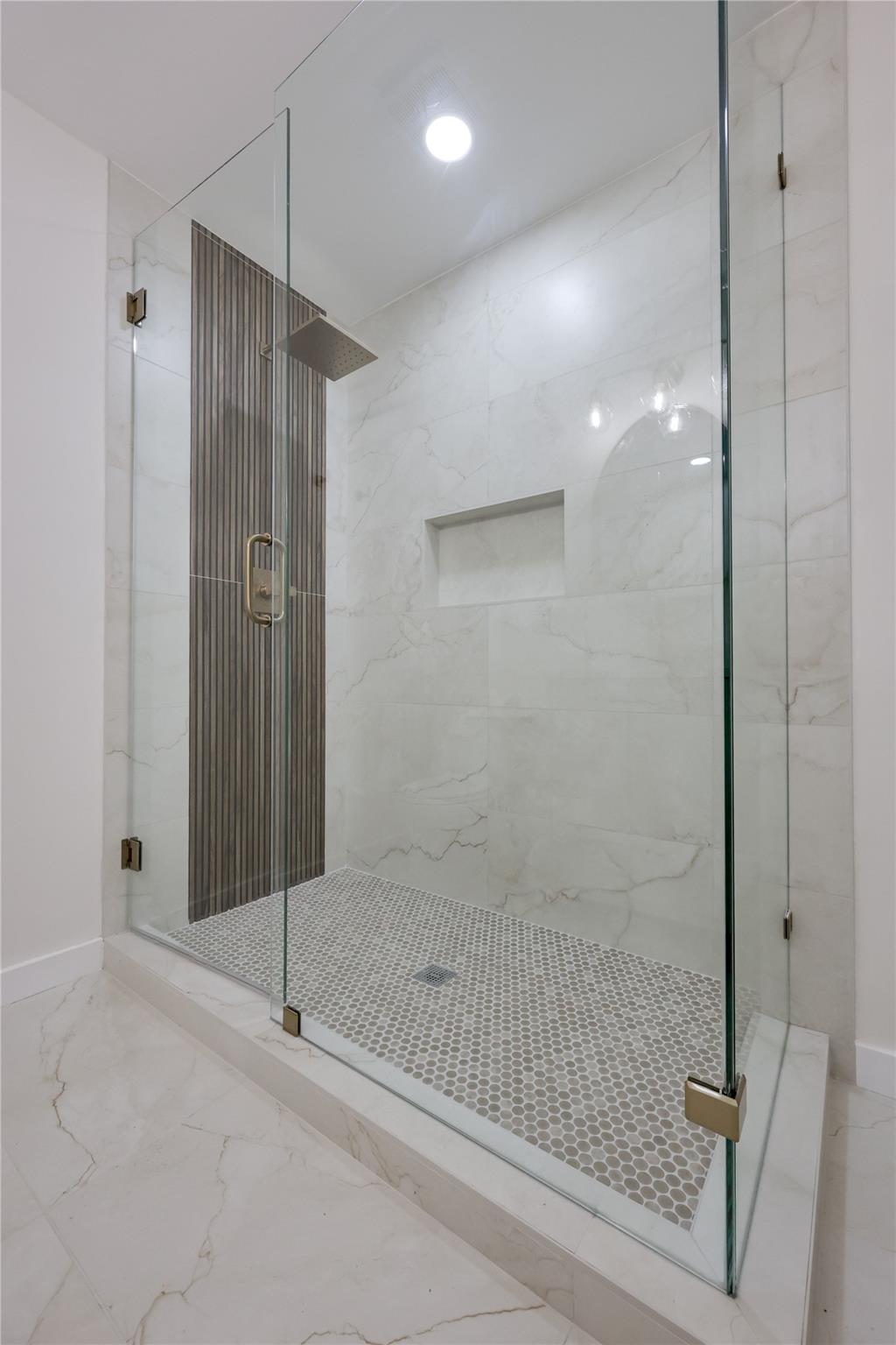 1708 Raven DR