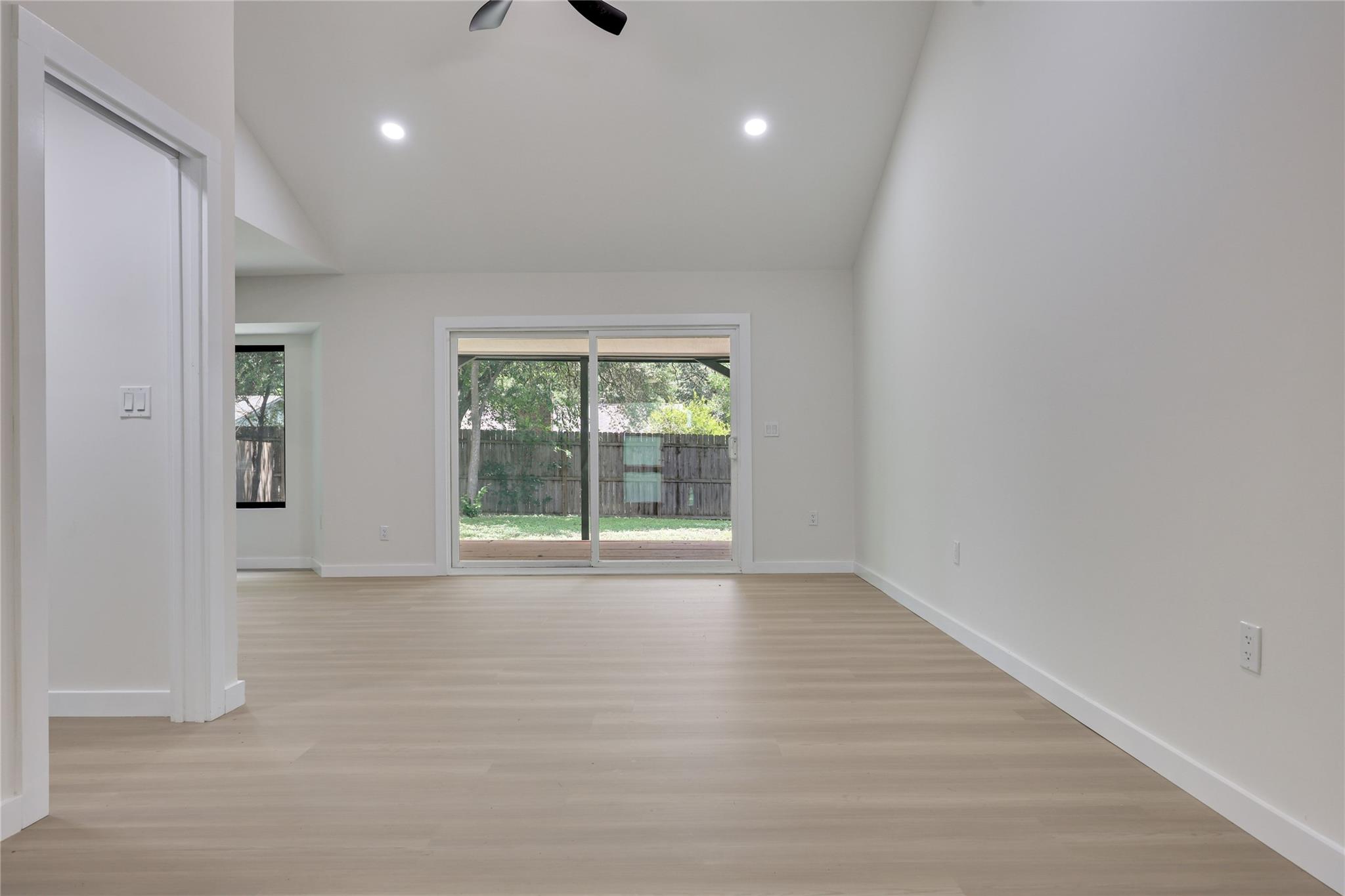 1708 Raven DR