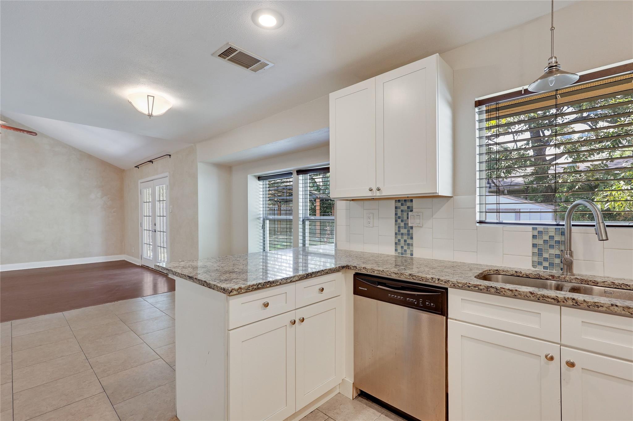 6232 Hillston DR