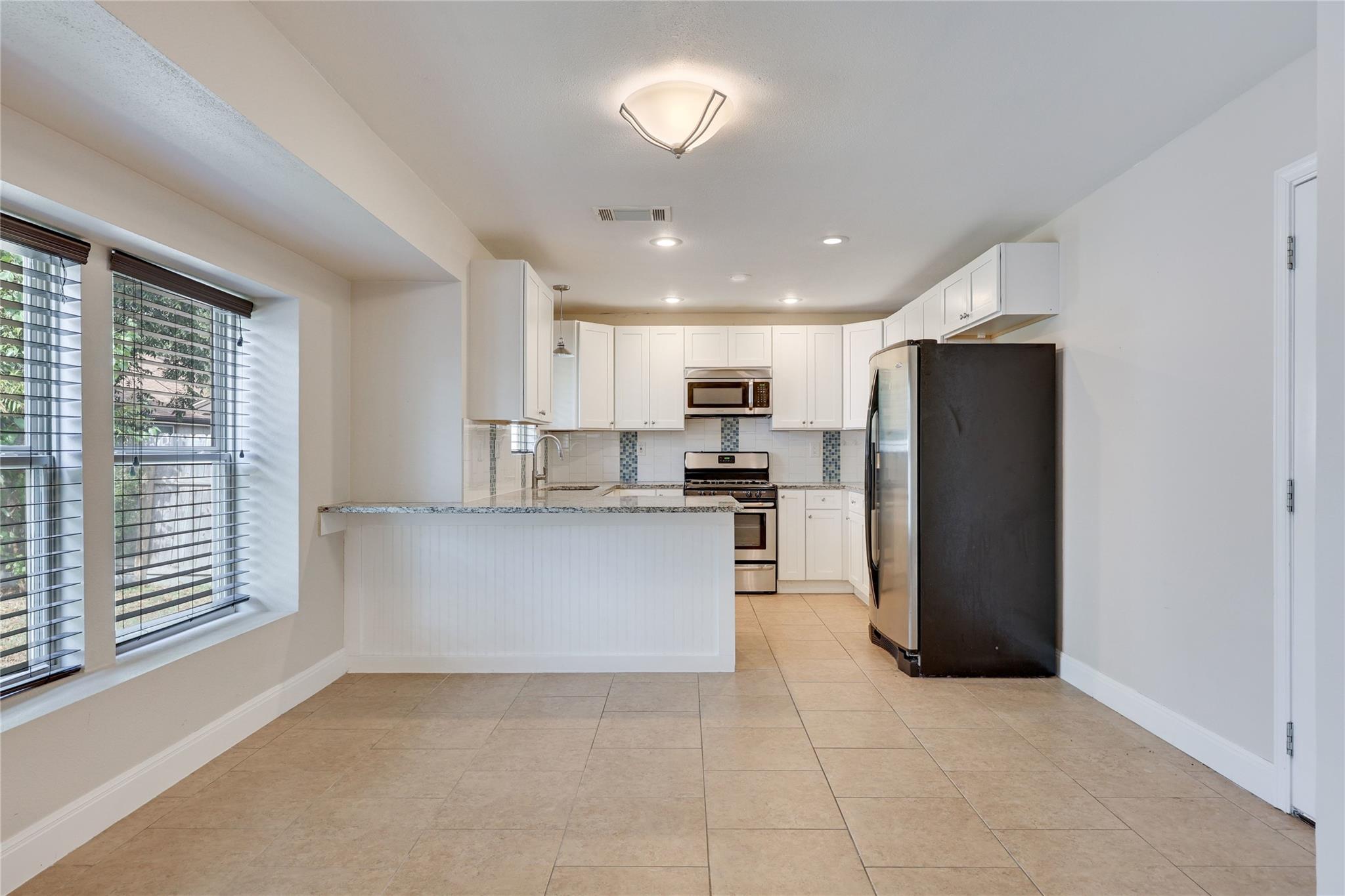 6232 Hillston DR