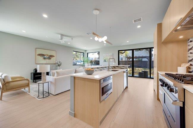 107 W Johanna ST # B