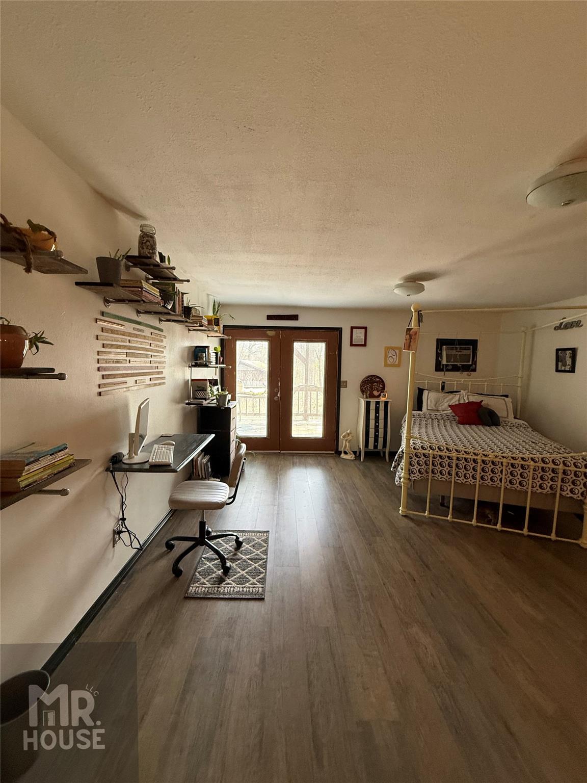 710 County Road 2865