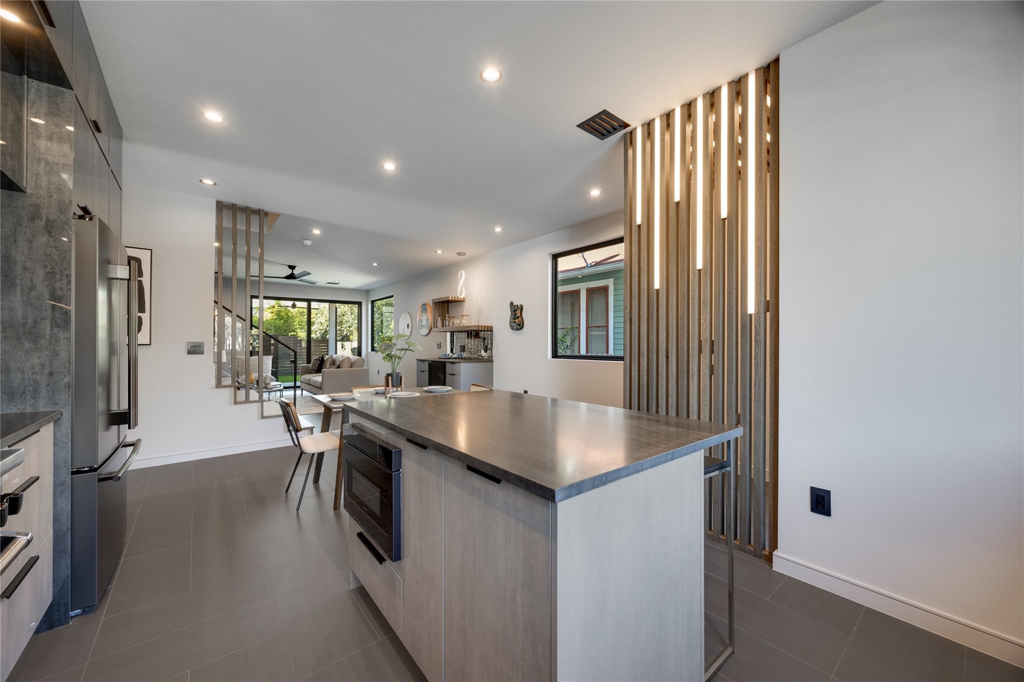 107 W Johanna ST # A