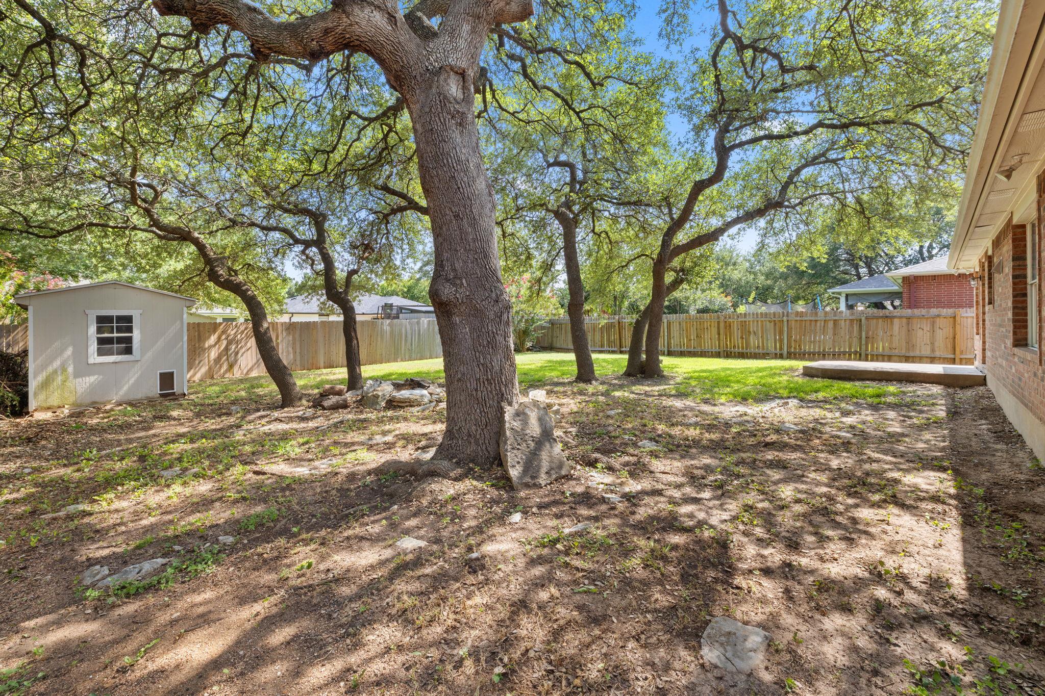 4009 Mayfield Cave TRL