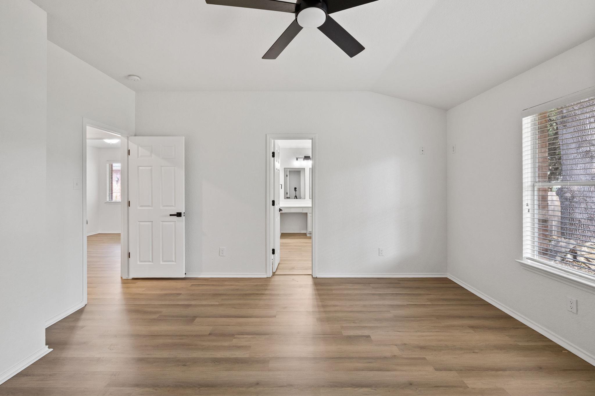 4009 Mayfield Cave TRL