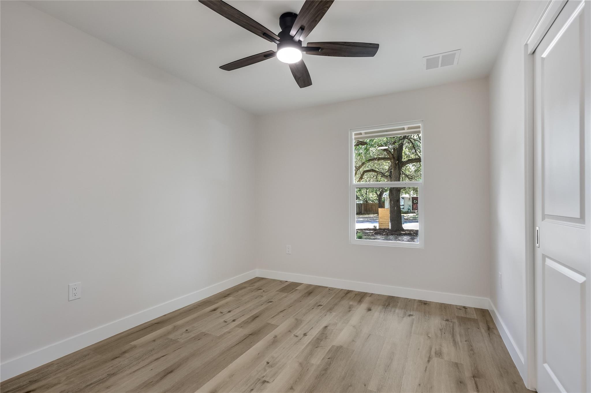 2333 Aldford DR