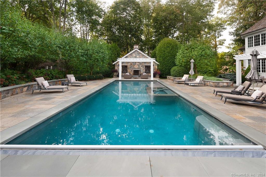 165 Weeburn Drive