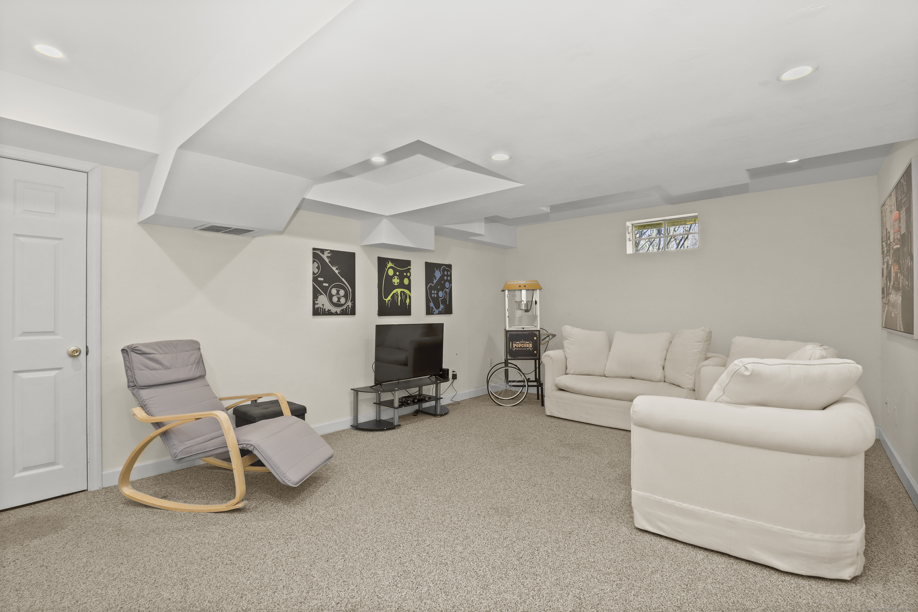 323 Smith Ridge Road