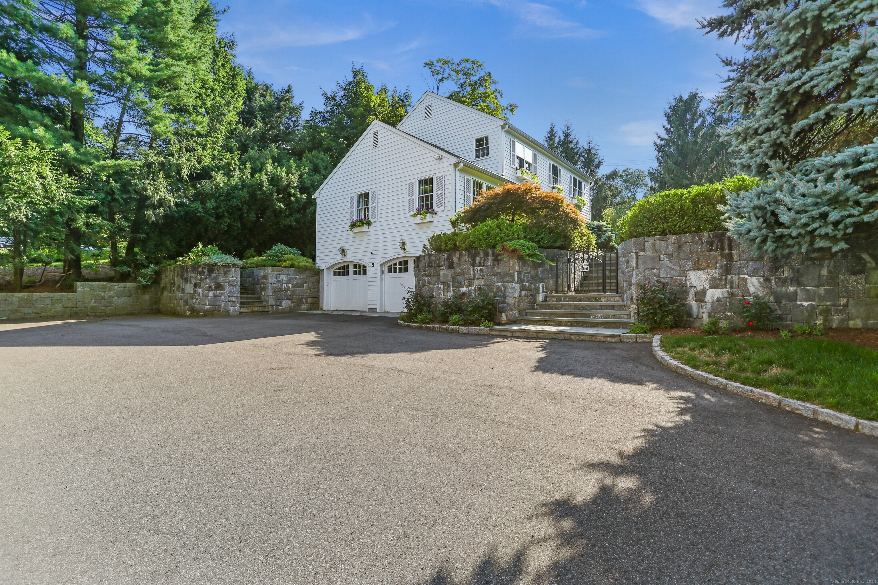 5 Old Norwalk Road