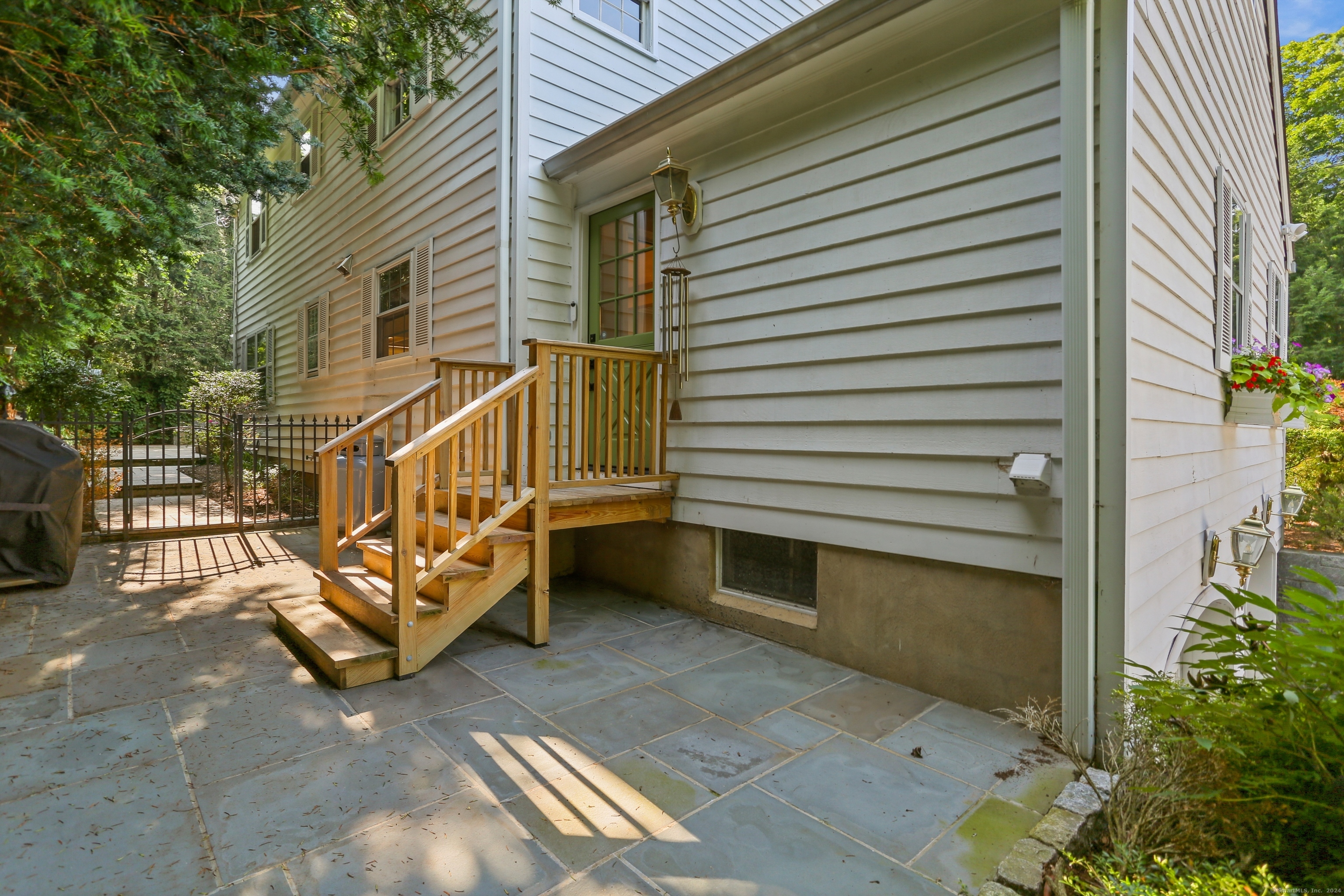 5 Old Norwalk Road