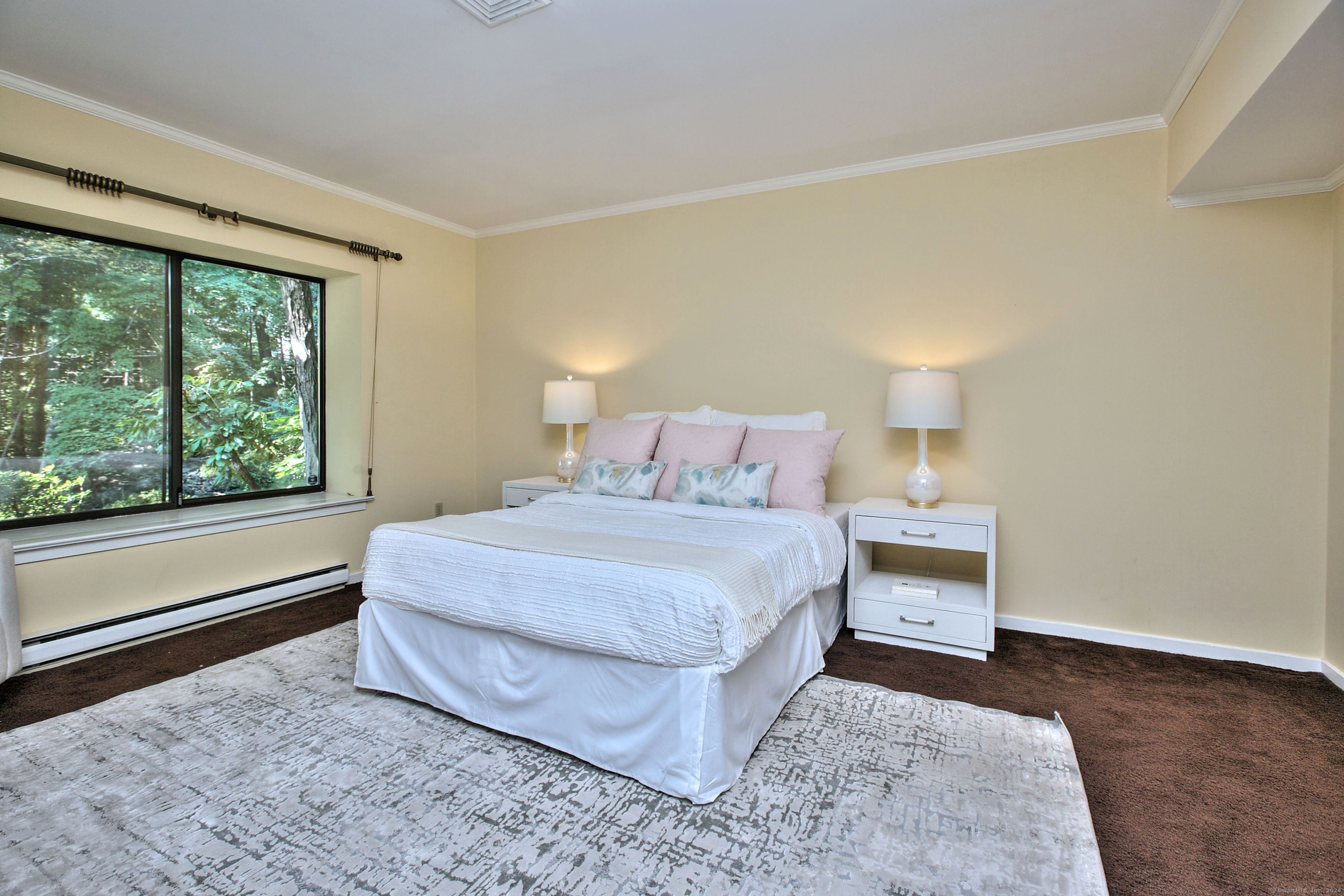 289 New Norwalk Road 8