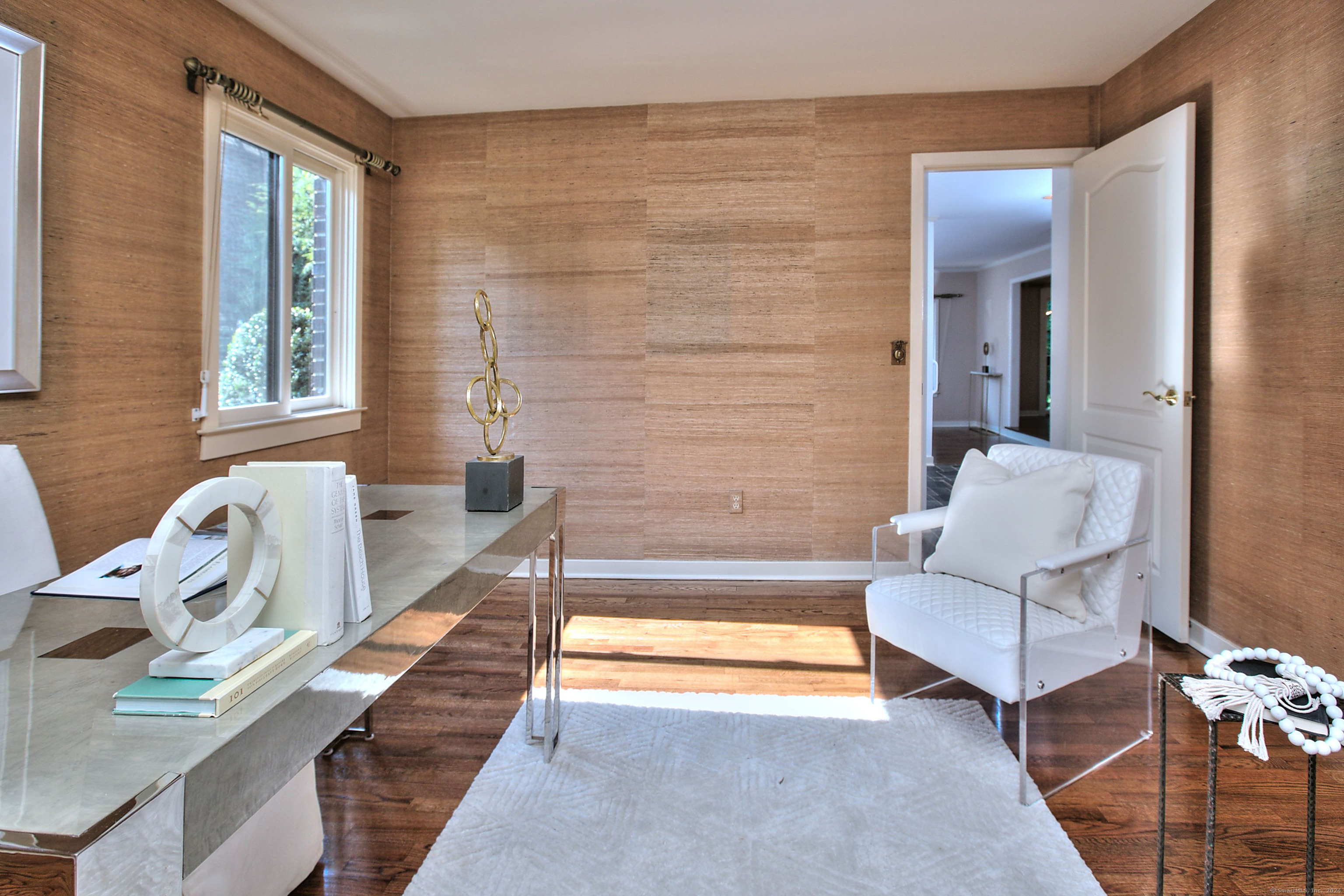 289 New Norwalk Road 8