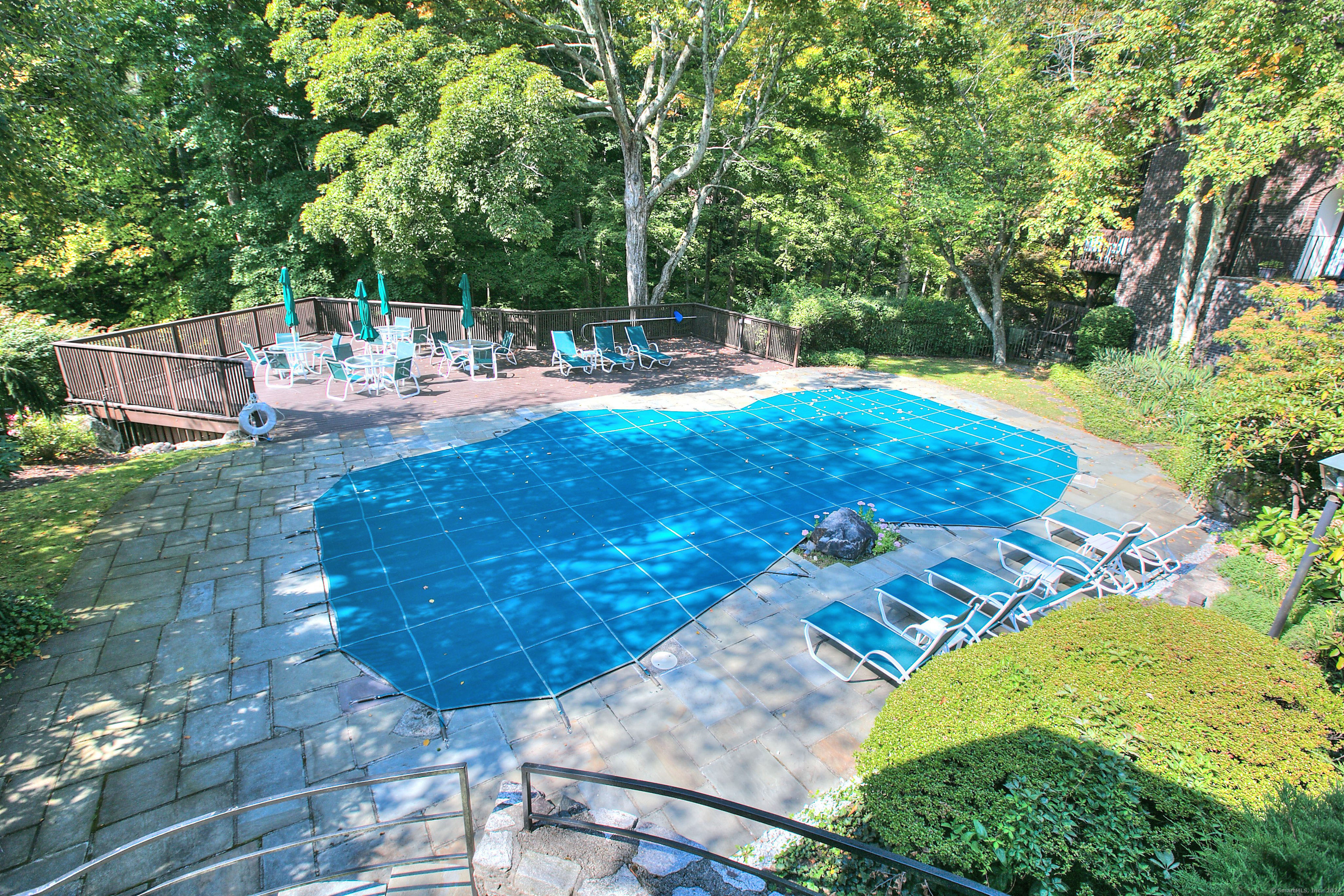 289 New Norwalk Road 8