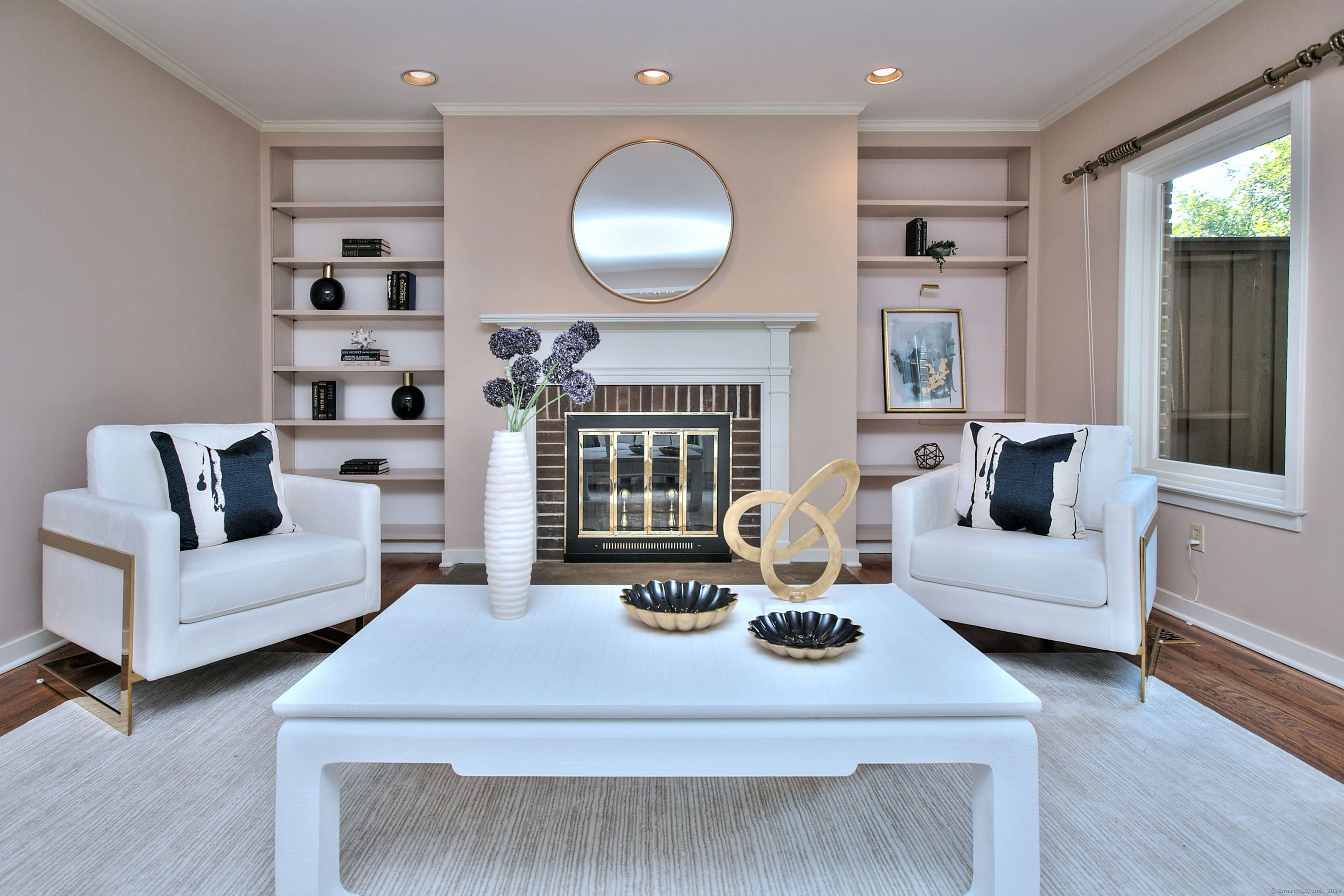 289 New Norwalk Road 8