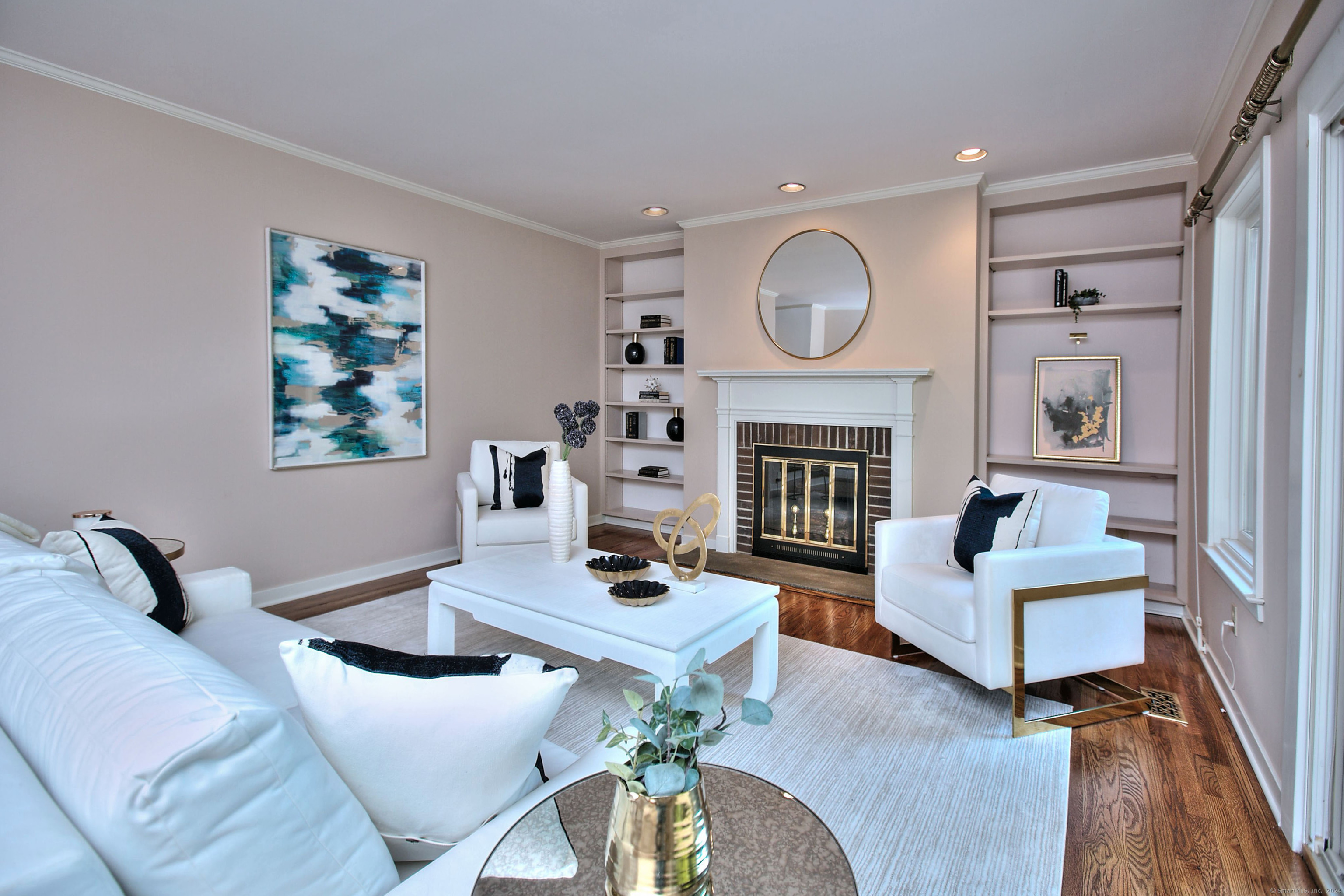 289 New Norwalk Road 8