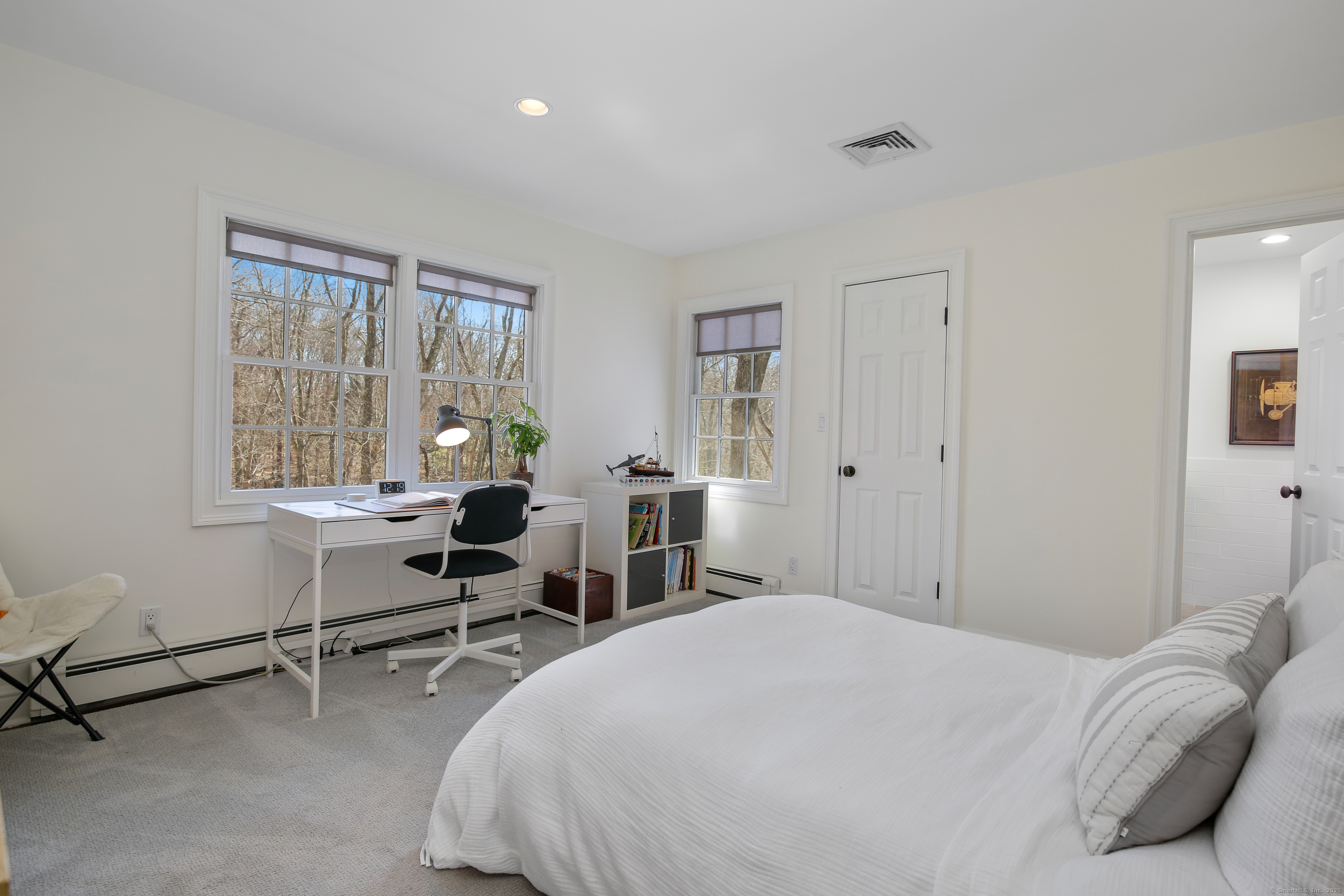 1702 Oenoke Ridge