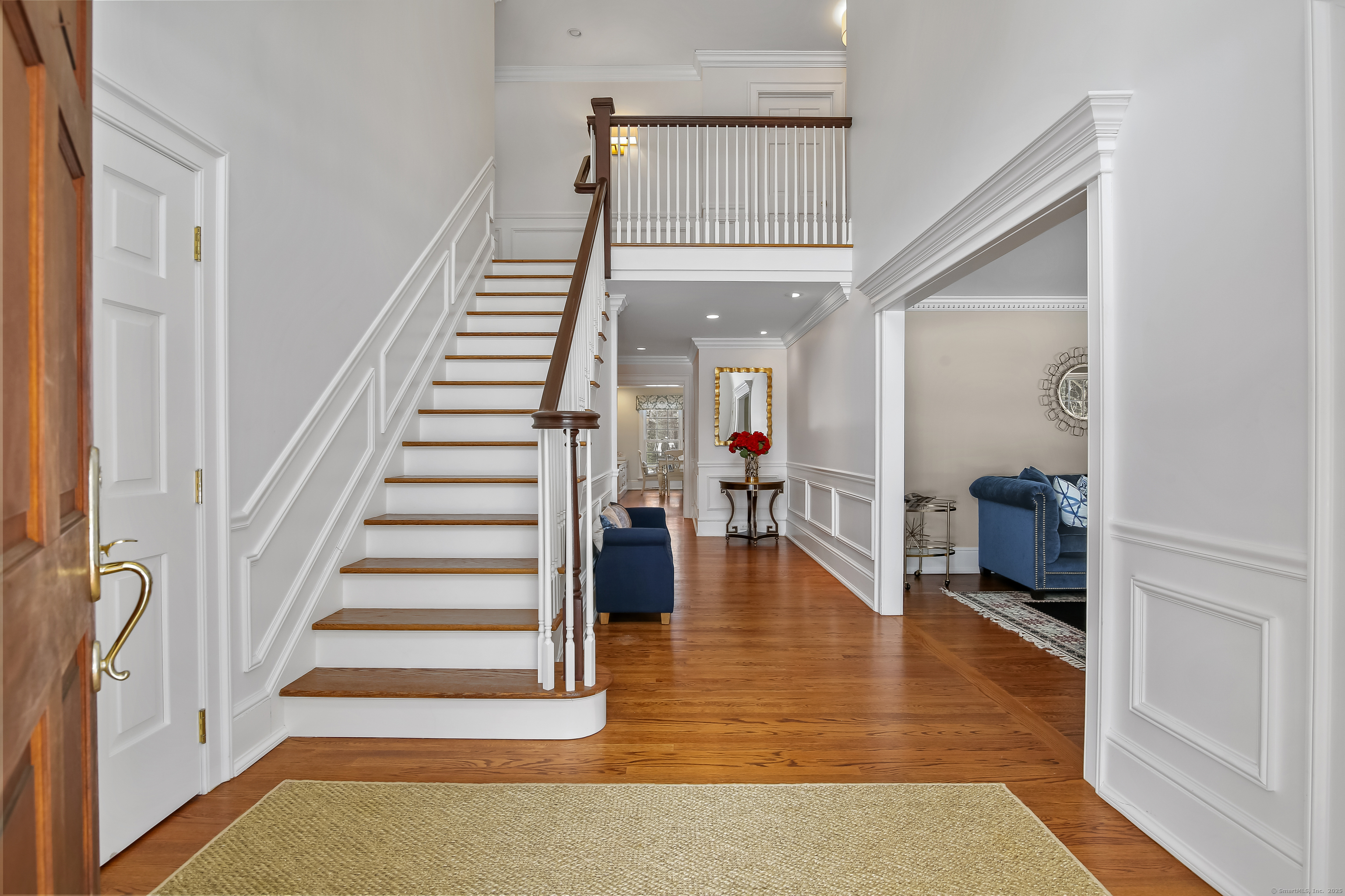 652 Ponus Ridge