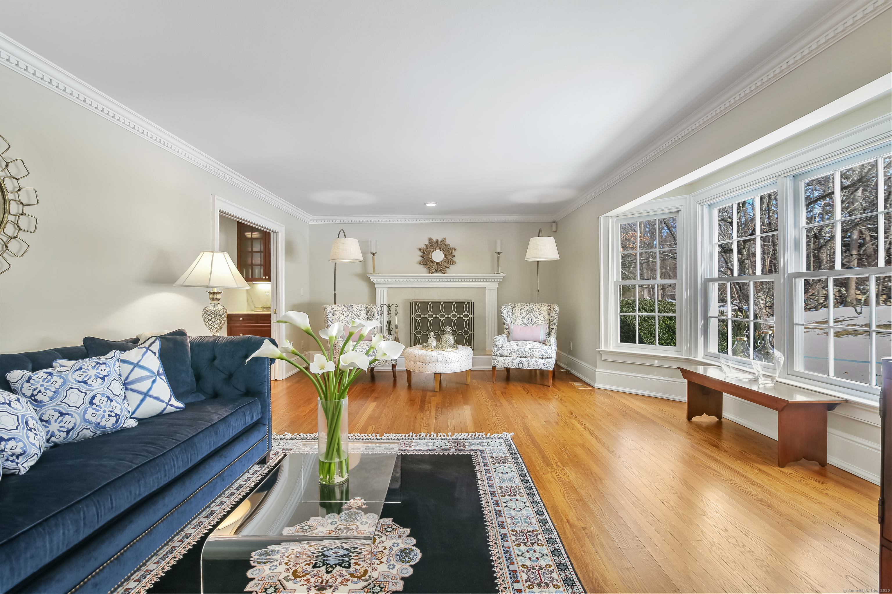 652 Ponus Ridge