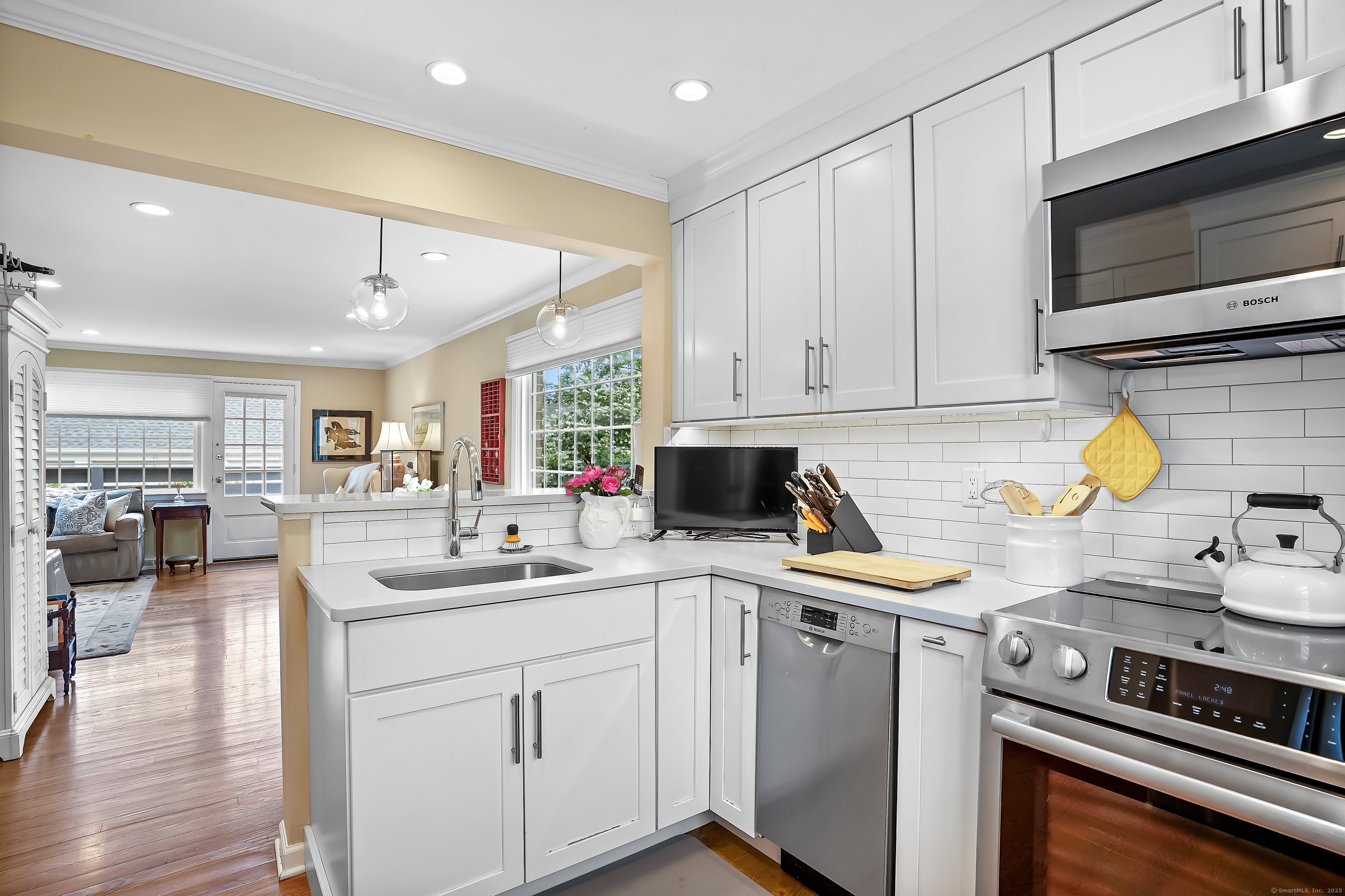 101 Heritage Hill Road 101