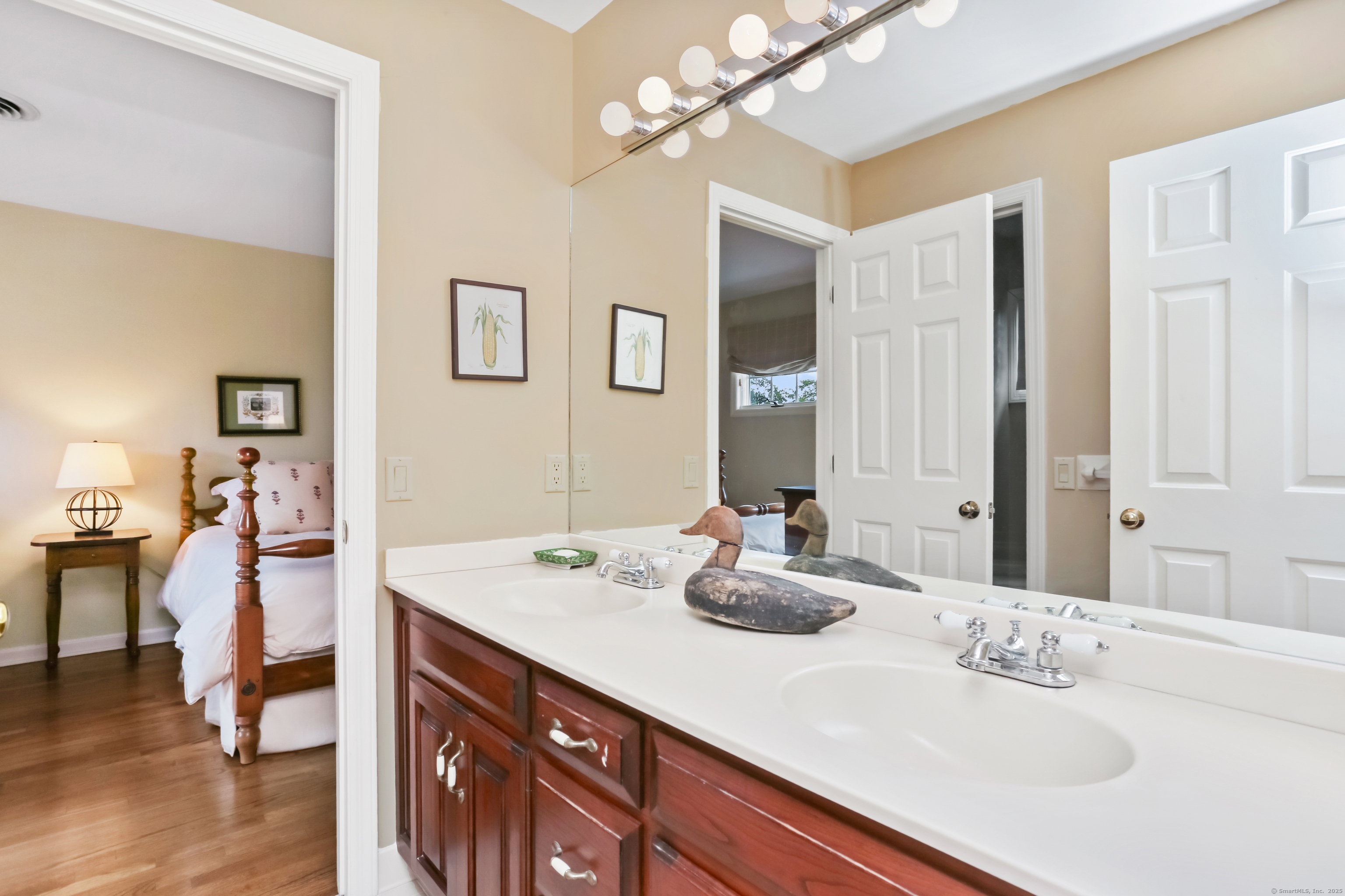 34 Mead Street APT 3