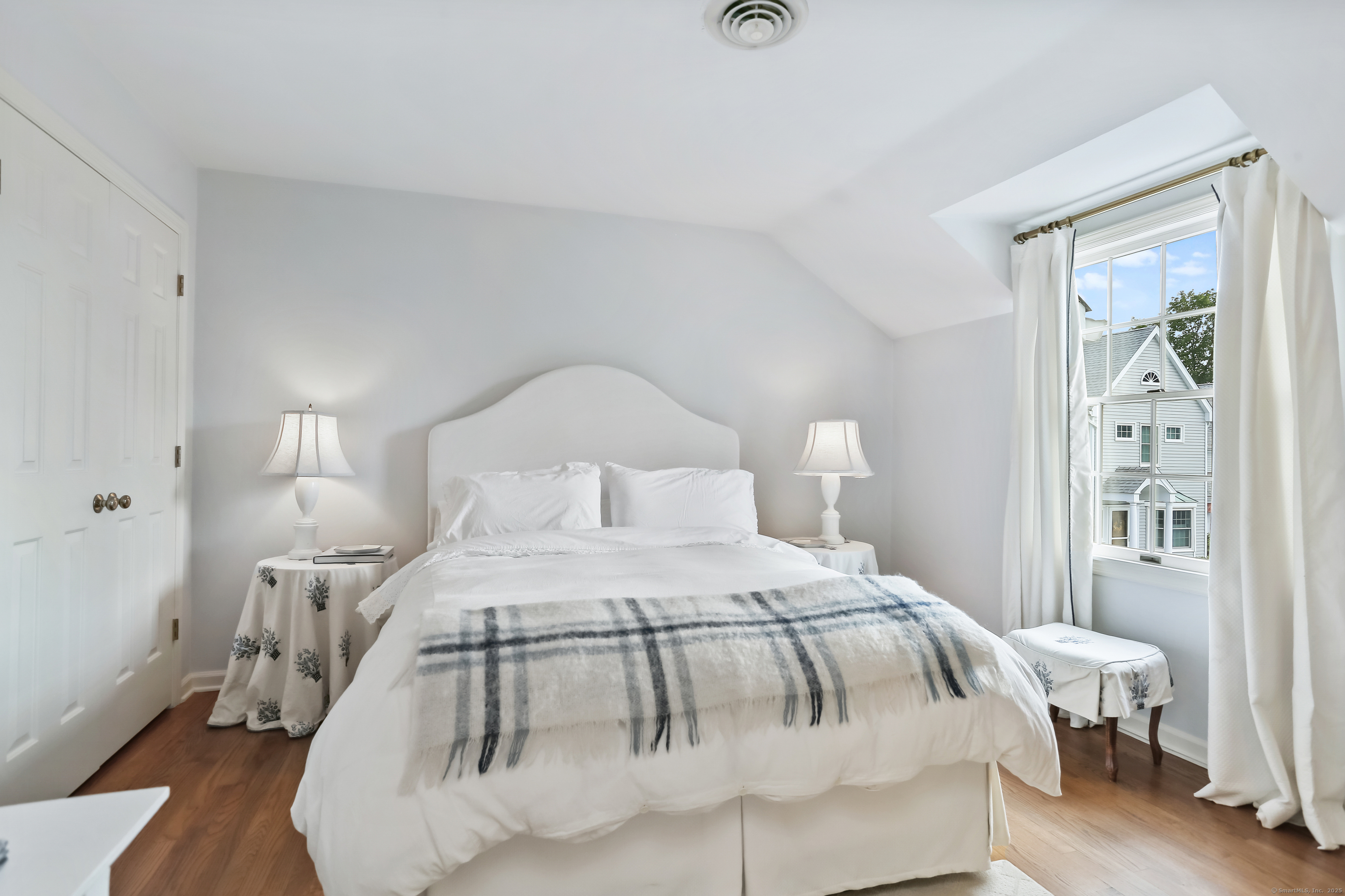 34 Mead Street APT 3