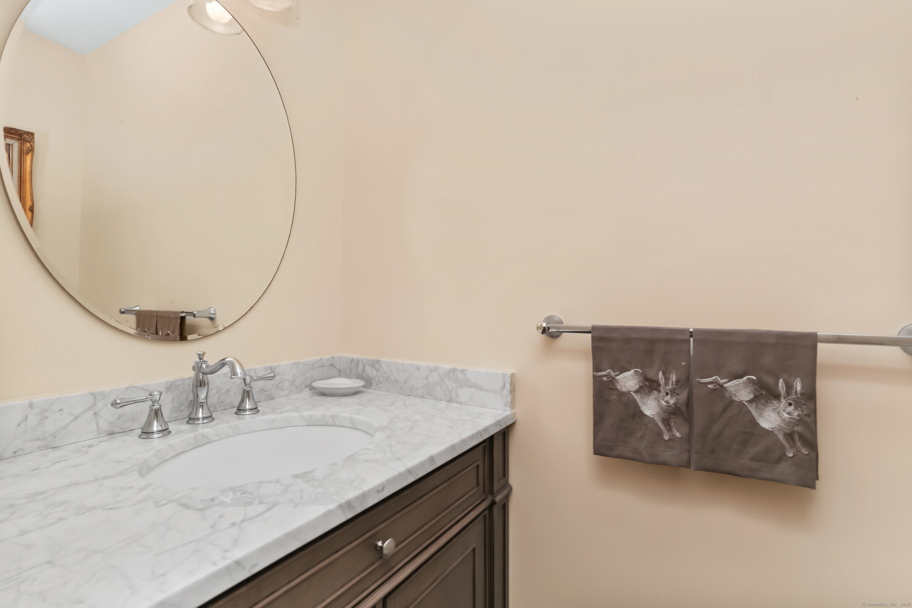 34 Mead Street APT 3