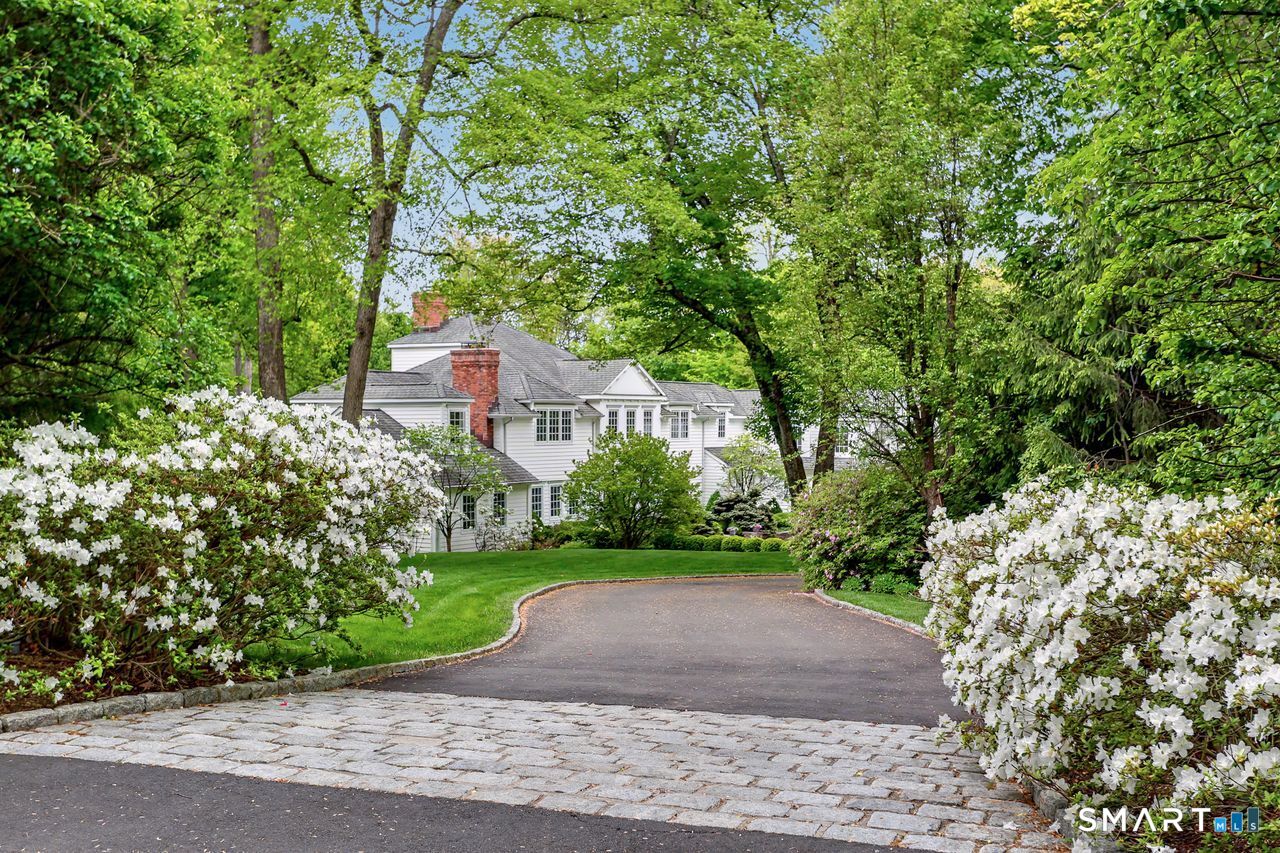34 Bayberry Road