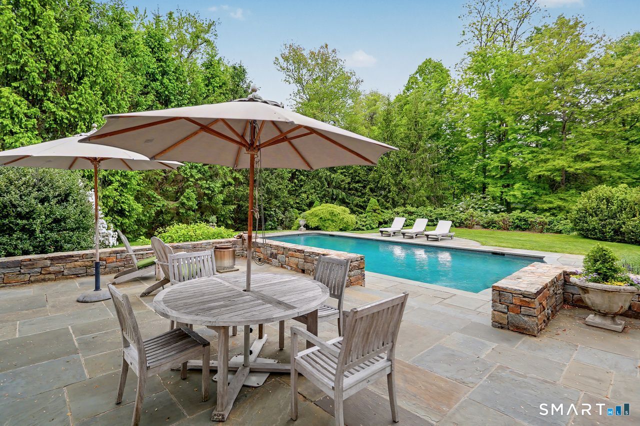 34 Bayberry Road
