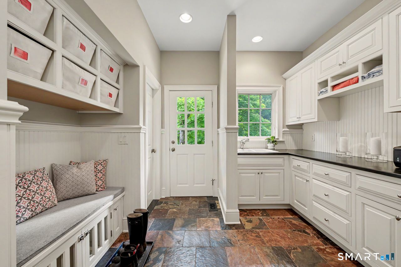 34 Bayberry Road