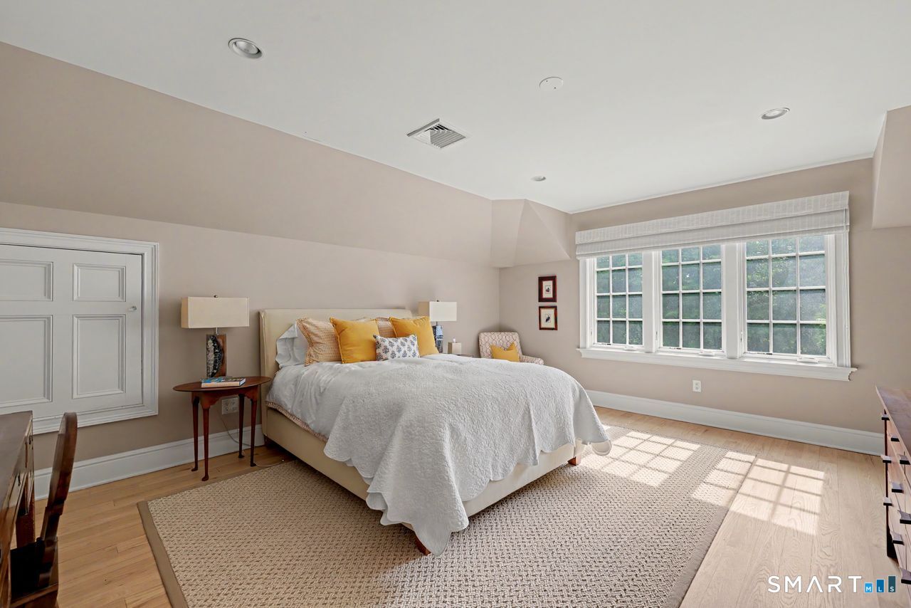 34 Bayberry Road