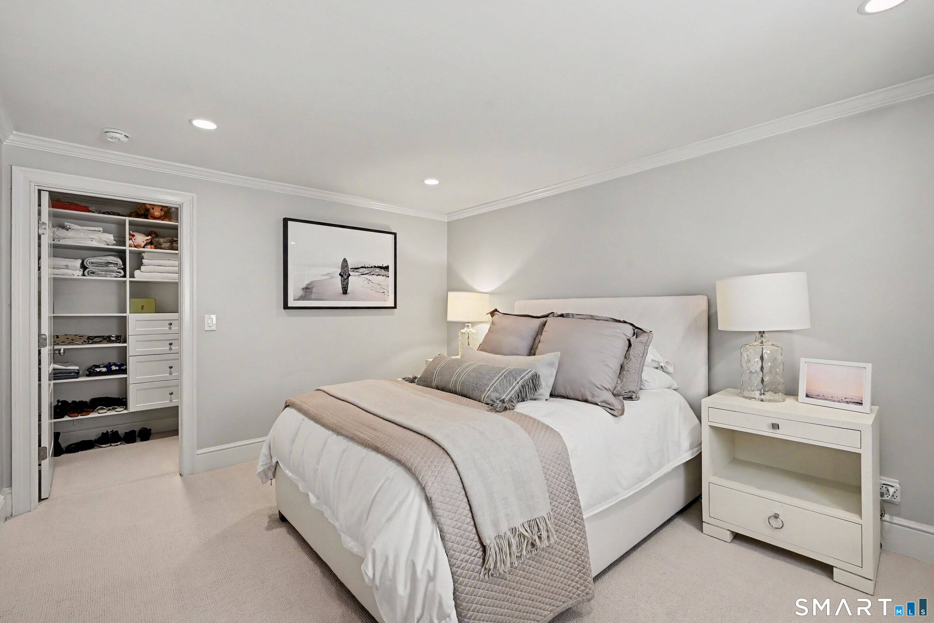 123 Richmond Hill Road Unit: 9